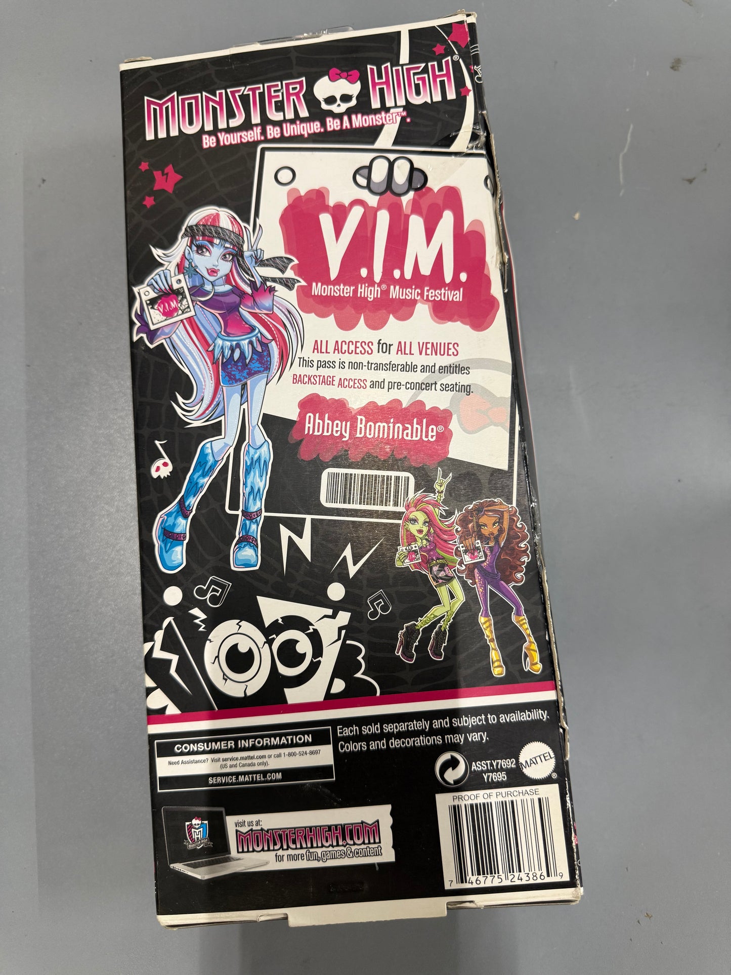 MONSTER HIGH MUSIC FESTIVAL ABBEY BOMINABLE DAUGHTER OF THE YETTI DOLL