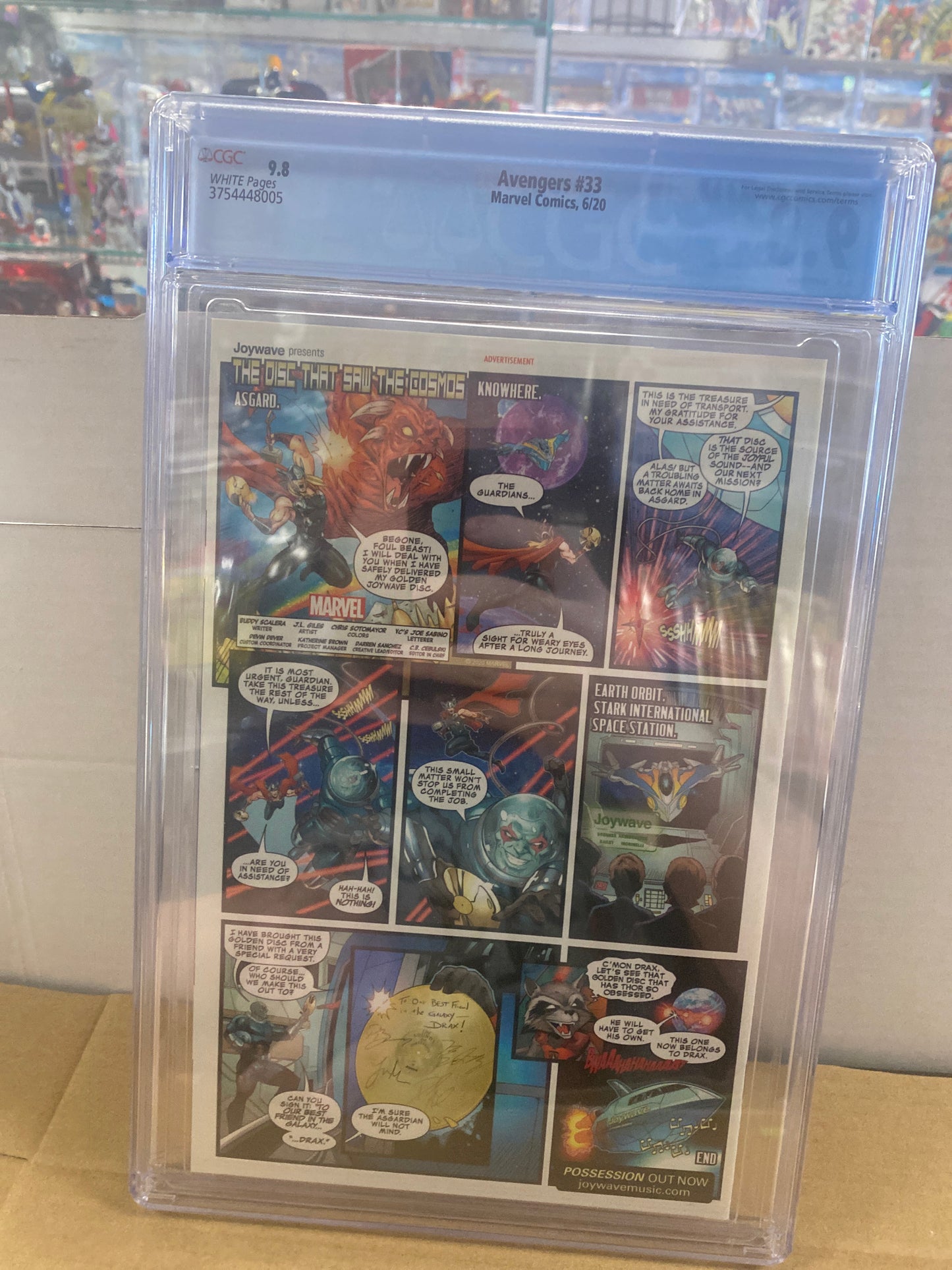 MARVEL COMICS AVENGERS #33 (2020) CGC 9.8 WP