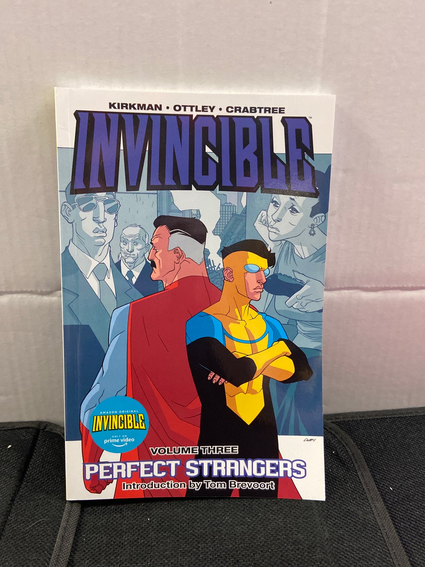 IMAGE COMICS INVINCIBLE VOL 3