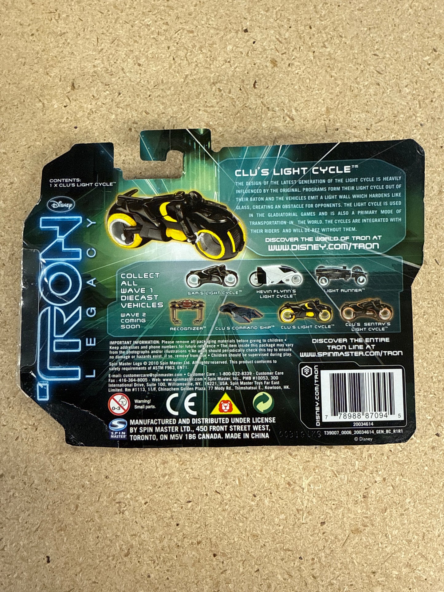 DISNEY TRON LEGACY CLU’s LIGHT CYCLE