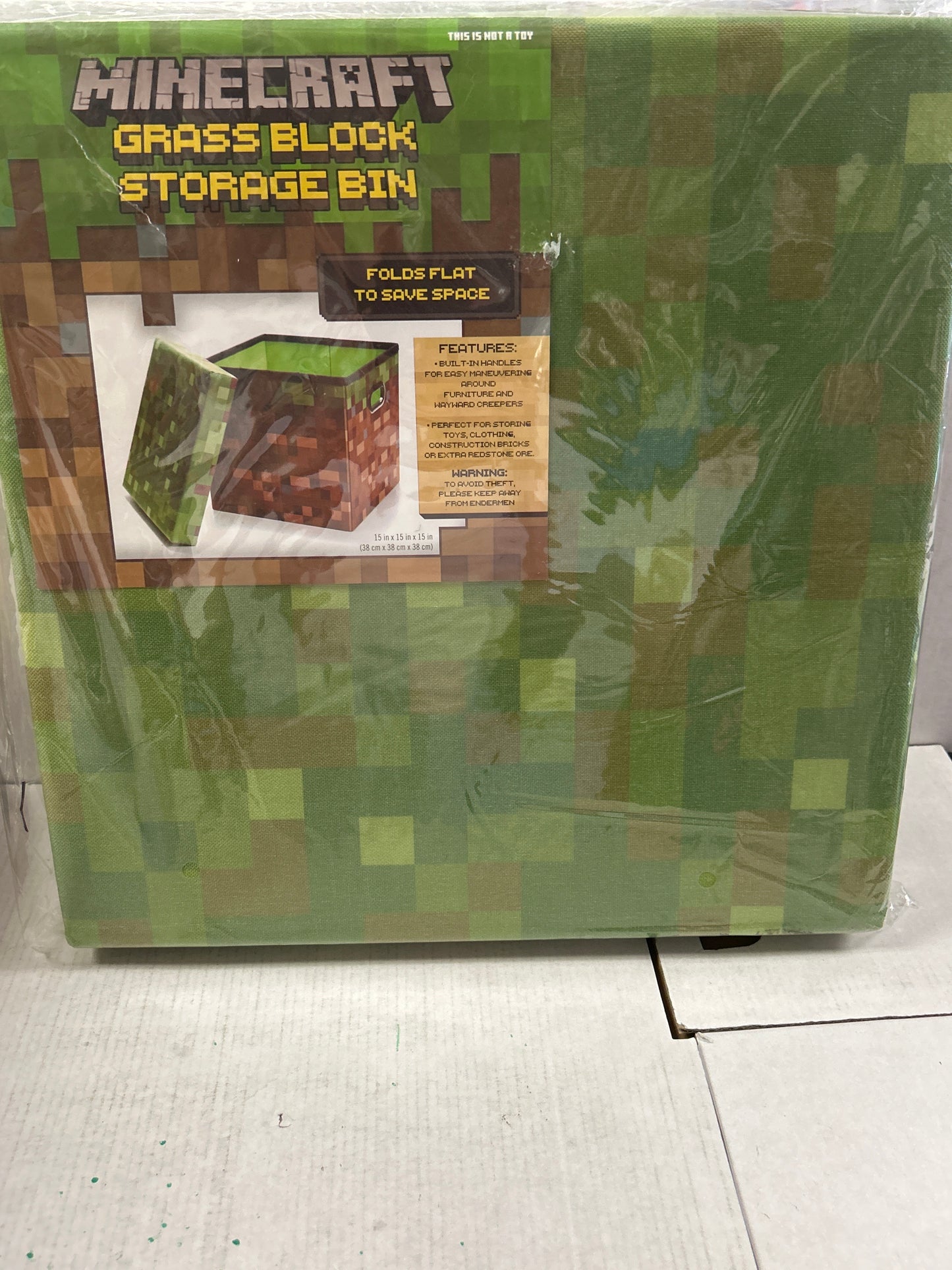 SEALED OTTOMAN STORAGE BIN (15in x 15in x 15in)