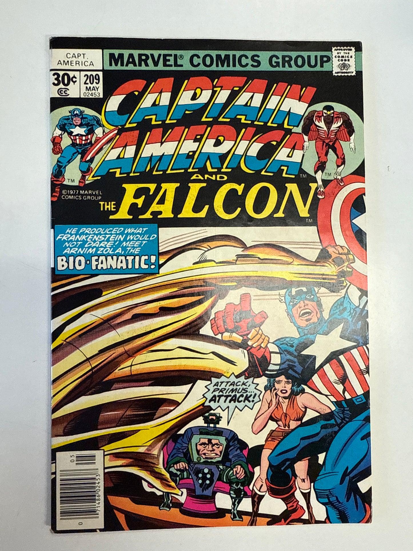 MARVEL COMICS CAPTAIN AMERICA AND THE FALCON 203 MARK JEWELERS VF