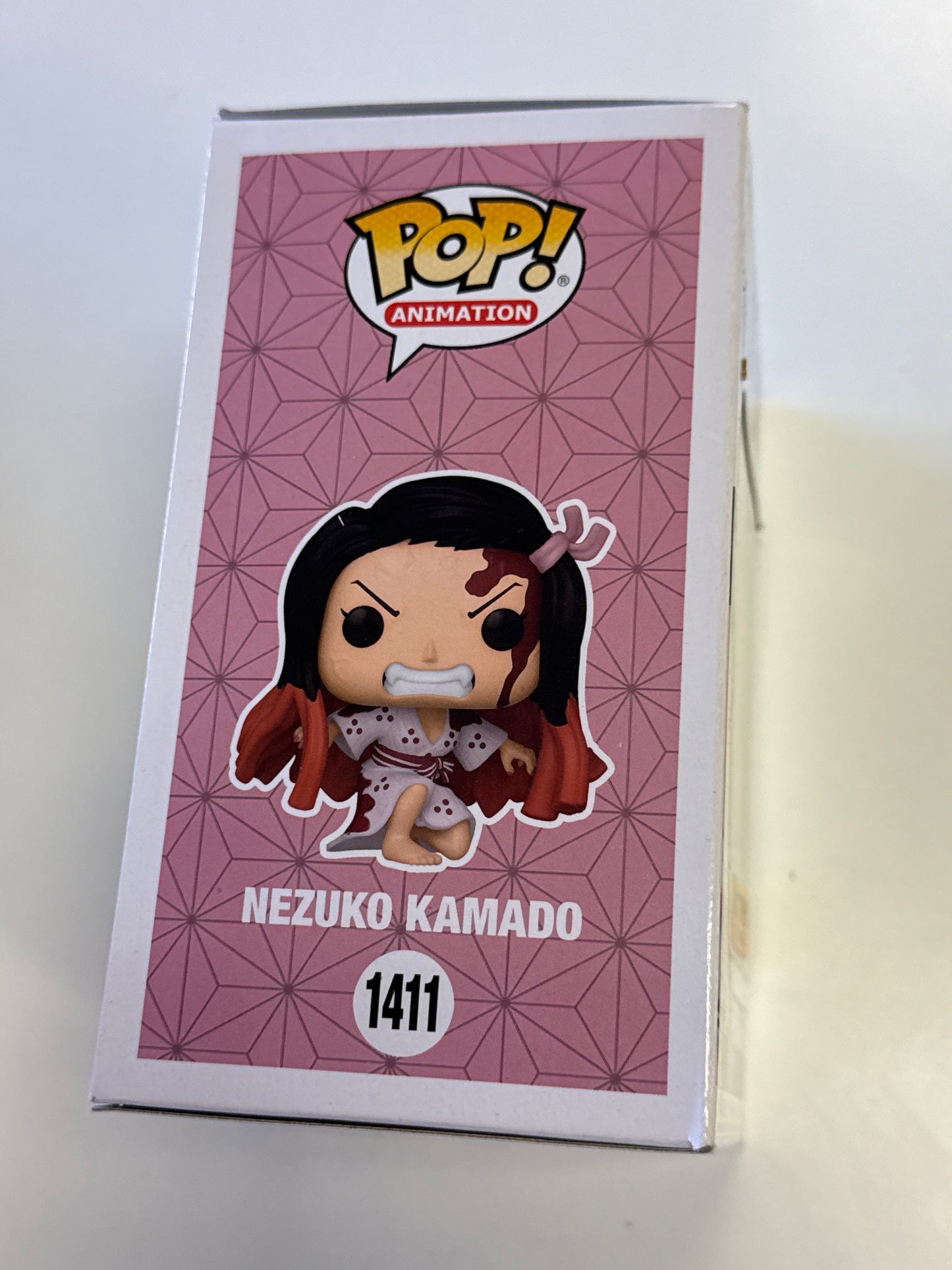 FUNKO POP ANIMATION DEMON SLAYER NEZUKO KAMADO HOT TOPIC EXCLUSIVE 1411 GOOD CONDITION IN BOX