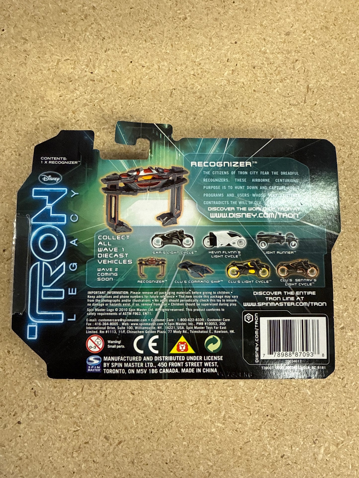 DISNEY TRON LEGACY RECOGNIZER DIECAST SERIES ONE