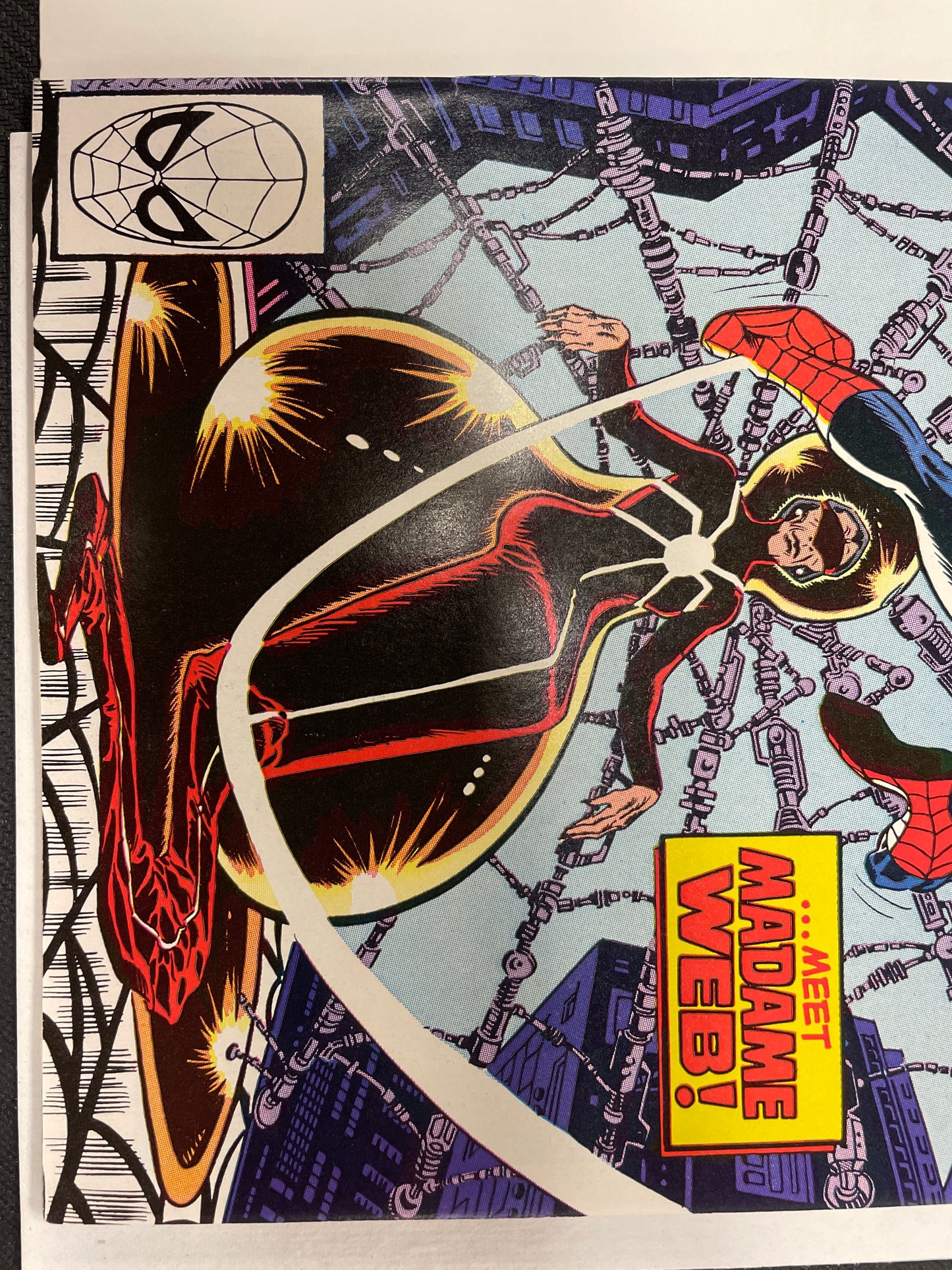 THE AMAZING SPIDER-MAN #210 VF+ (1980, MEGA KEY!) 1st APPEARANCE OF MADAME WEB & BELINDA BELL!
