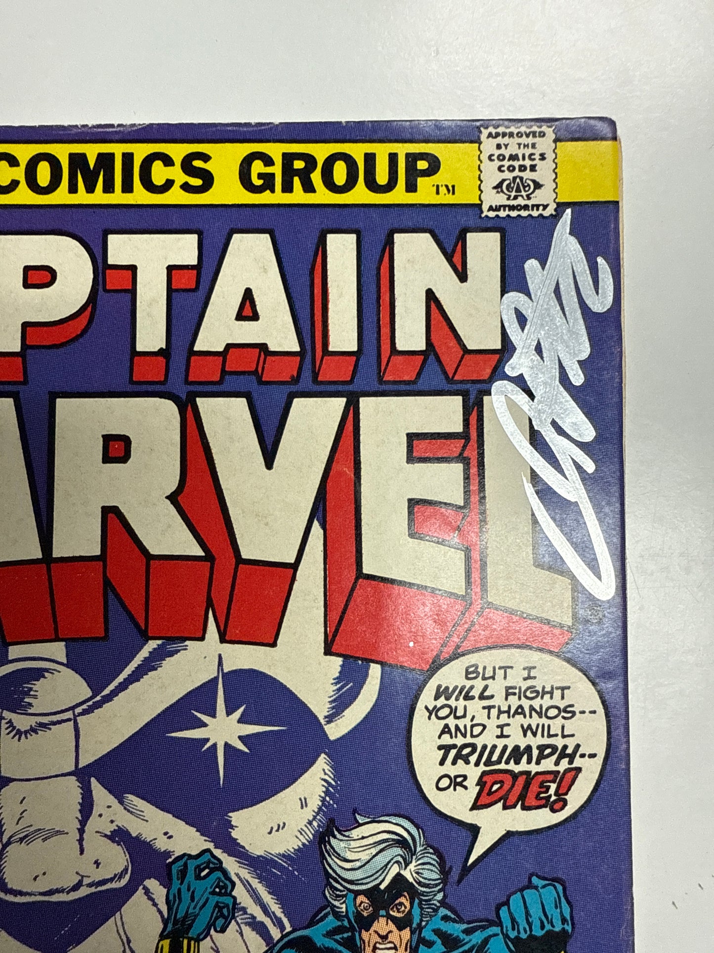 MARVEL COMICS CAPTAIN MARVEL #28 SIGNED BY JIM STARLIN 1973 KEY ISSUE