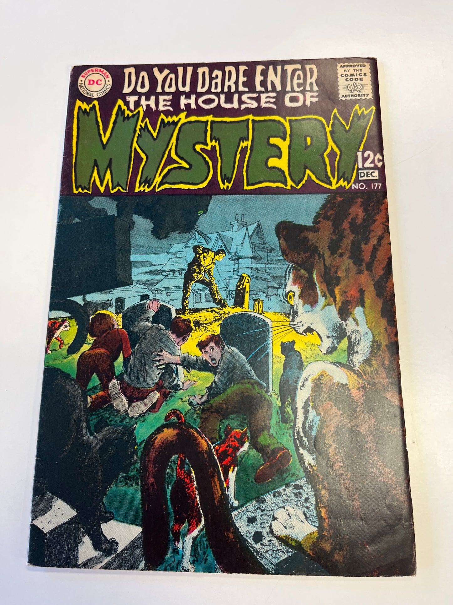 DC - DO YOU DARE ENTER THE HOUSE OF MYSTERY #177