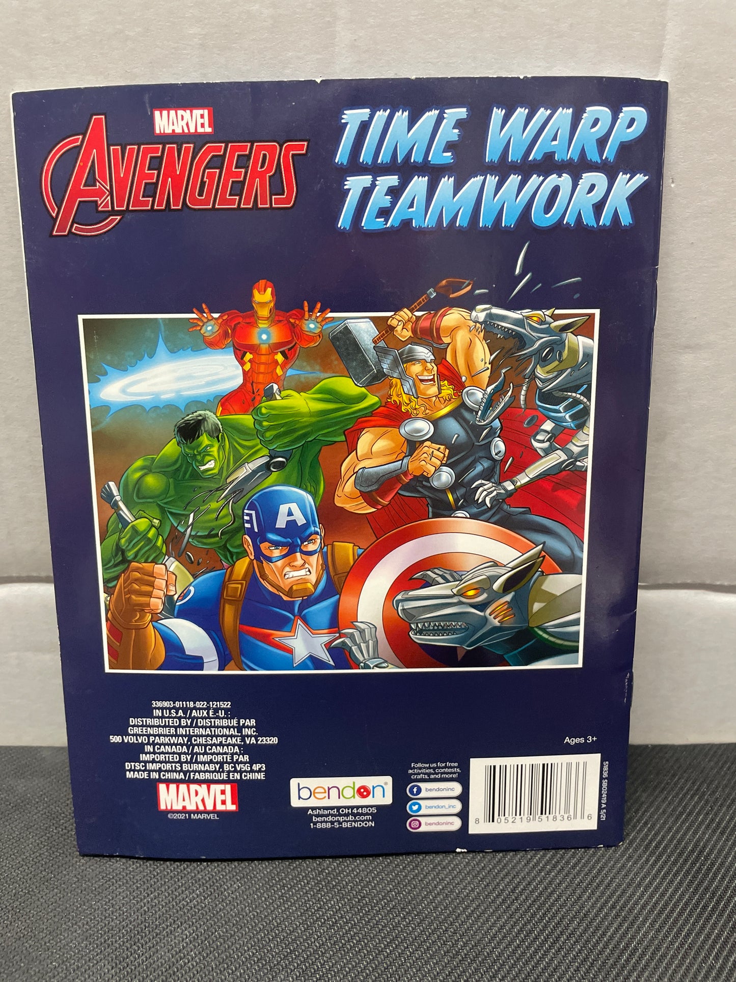 MARVEL AVENGERS TIME WARP TEAMWORK - KIDS BOOK (NEW, 2021)