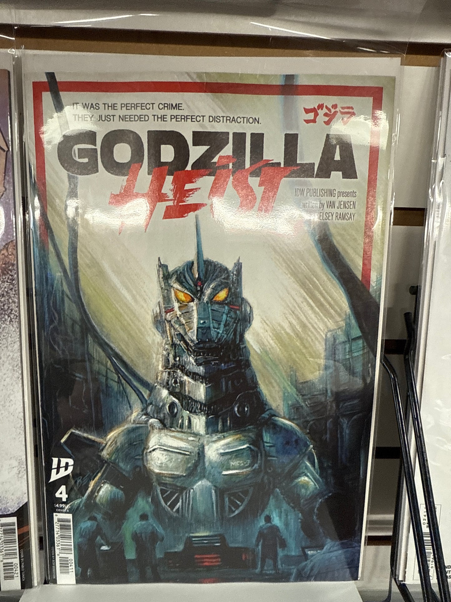IDW PUBLISHING GODZILLA HEIST #4
