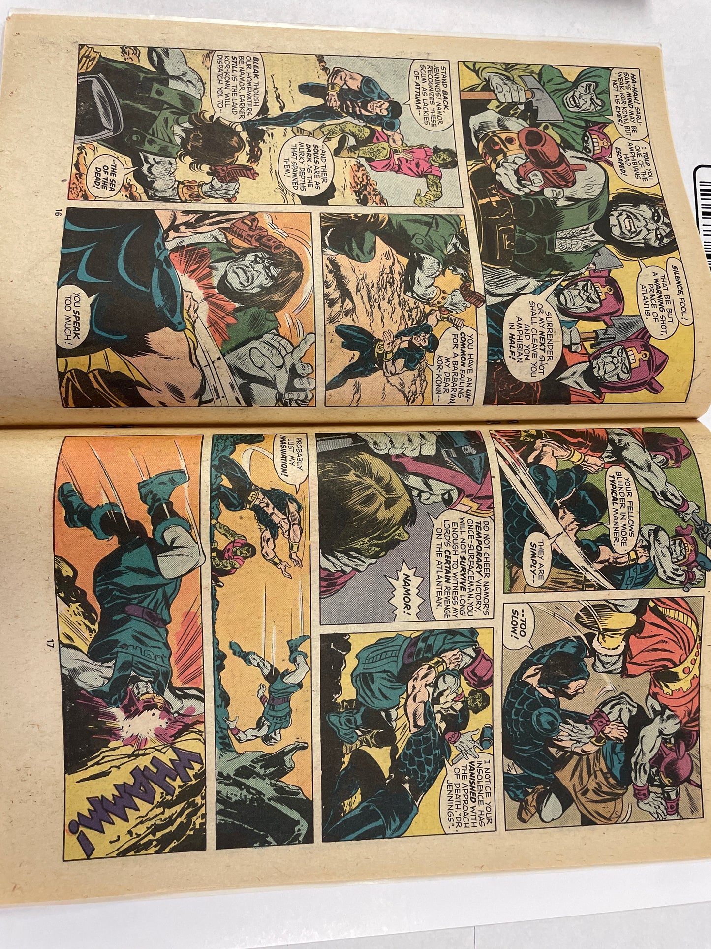 SUPER VILLAIN TEAM-UP #1 (1975 VINTAGE MARVEL BEAUTY, VF/NM) DR. DOOM COVER