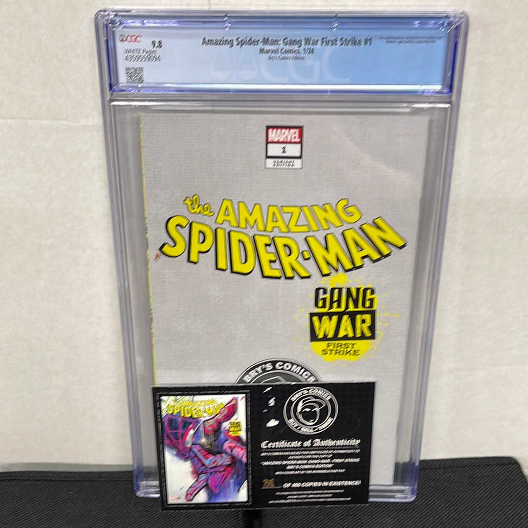MARVEL COMICS AMAZING SPIDER-MAN GANG WAR GIRST STRIKE #1 CGC 9.8