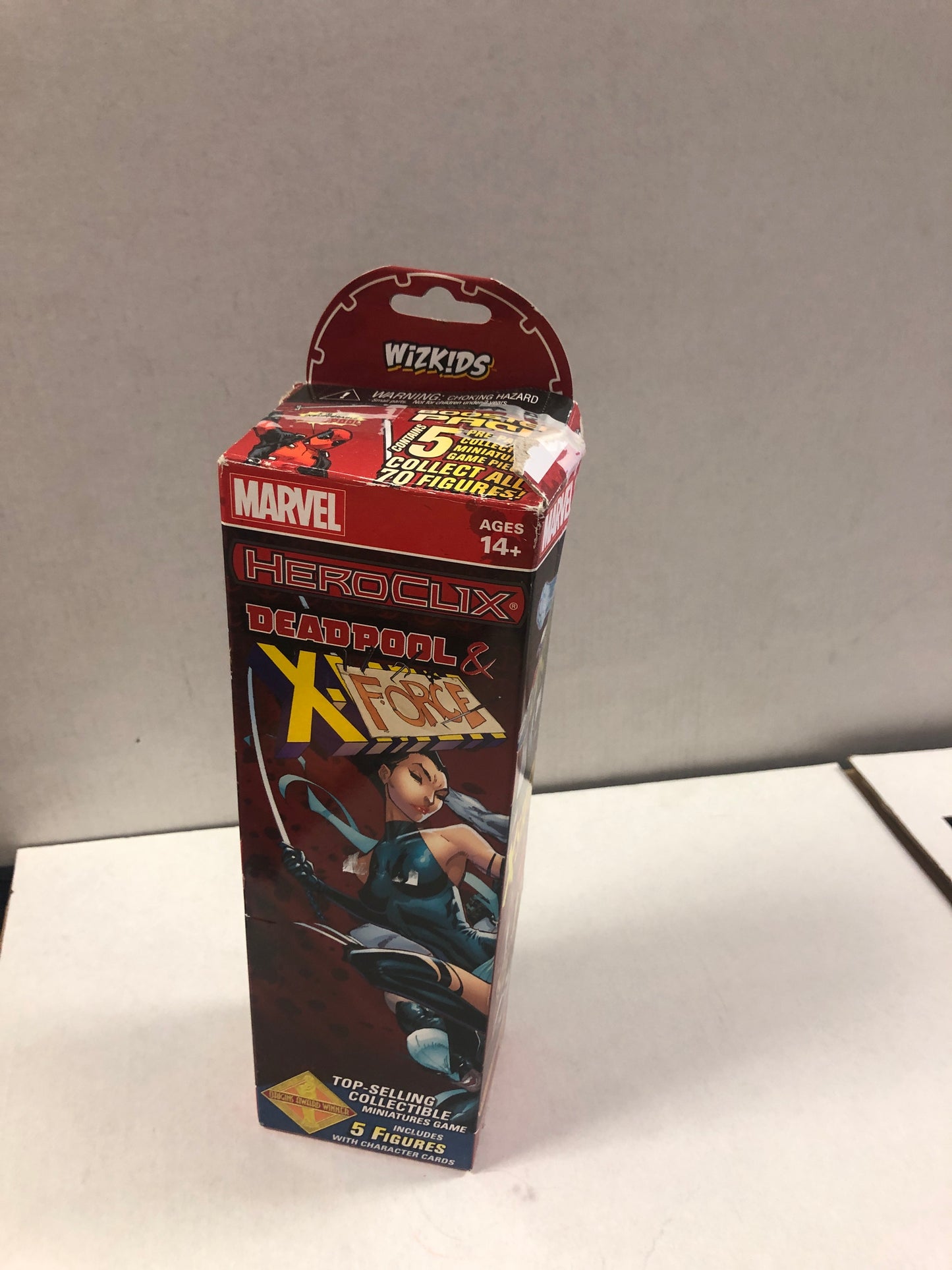MARVEL HEROCLIX 5 PACK DEADPOOL AND X-FORCE OKAY CONDITION TORN AND TAPED BOX