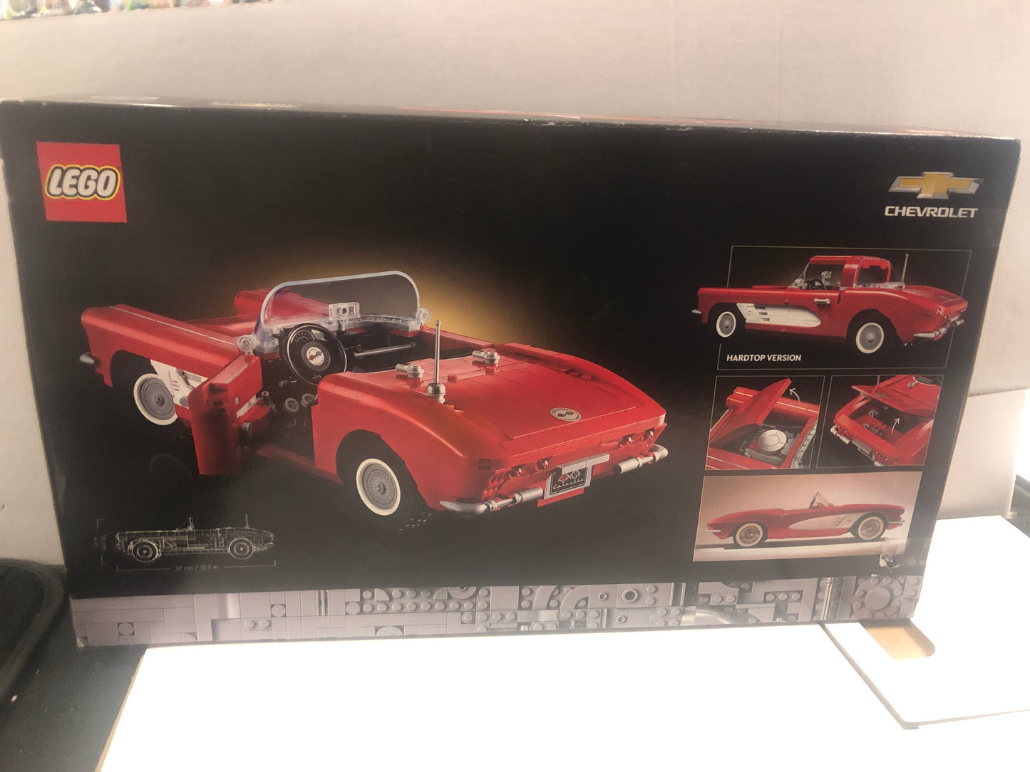 LEGO ICONS CHEVROLET CORVETTE EXCELLENT CONDITION