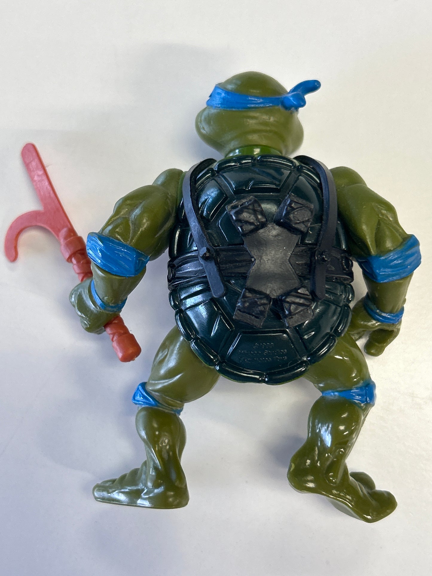 PLAYMATES TEENAGE MUTANT NINJA TURTLES HARD HEAD LEONARDO 1988 TMNT WITH WEAPON INCOMPLETE