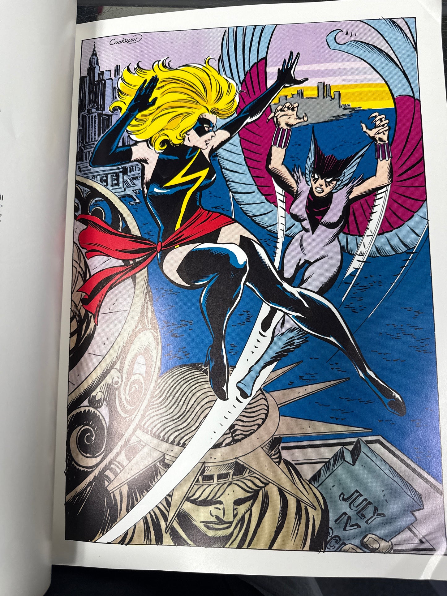 MARVEL COMICS STAN LEE PRESENTS THE MIGHTY WORLD OF MARVEL PIN UP BOOK