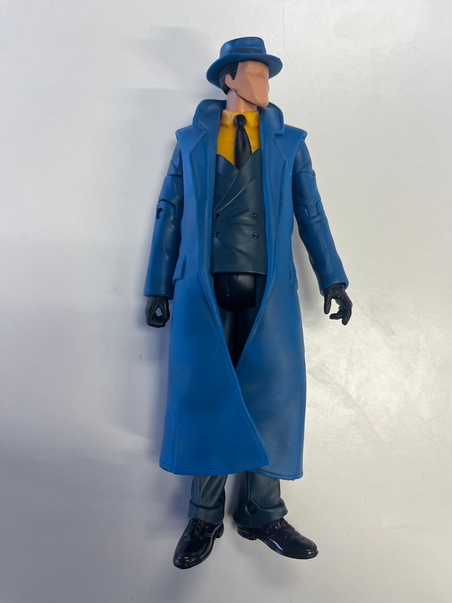 THE QUESTION DC UNIVERSE MATTEL ACTION FIGURE