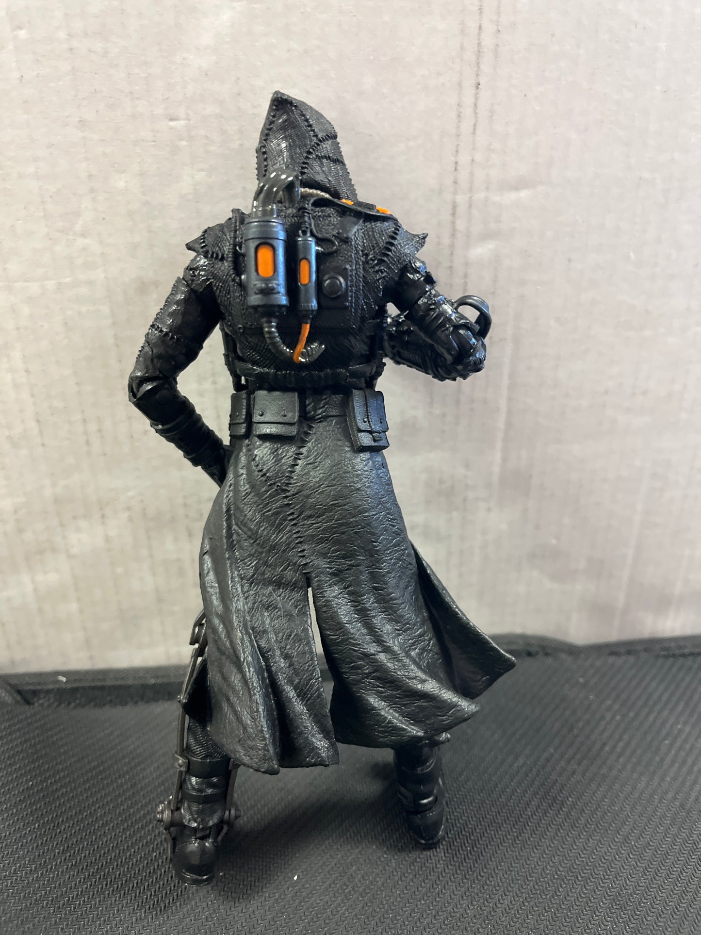 MCFARLANE TOYS - SCARECROW FROM DC MULTIVERSE LOSE FIGURE