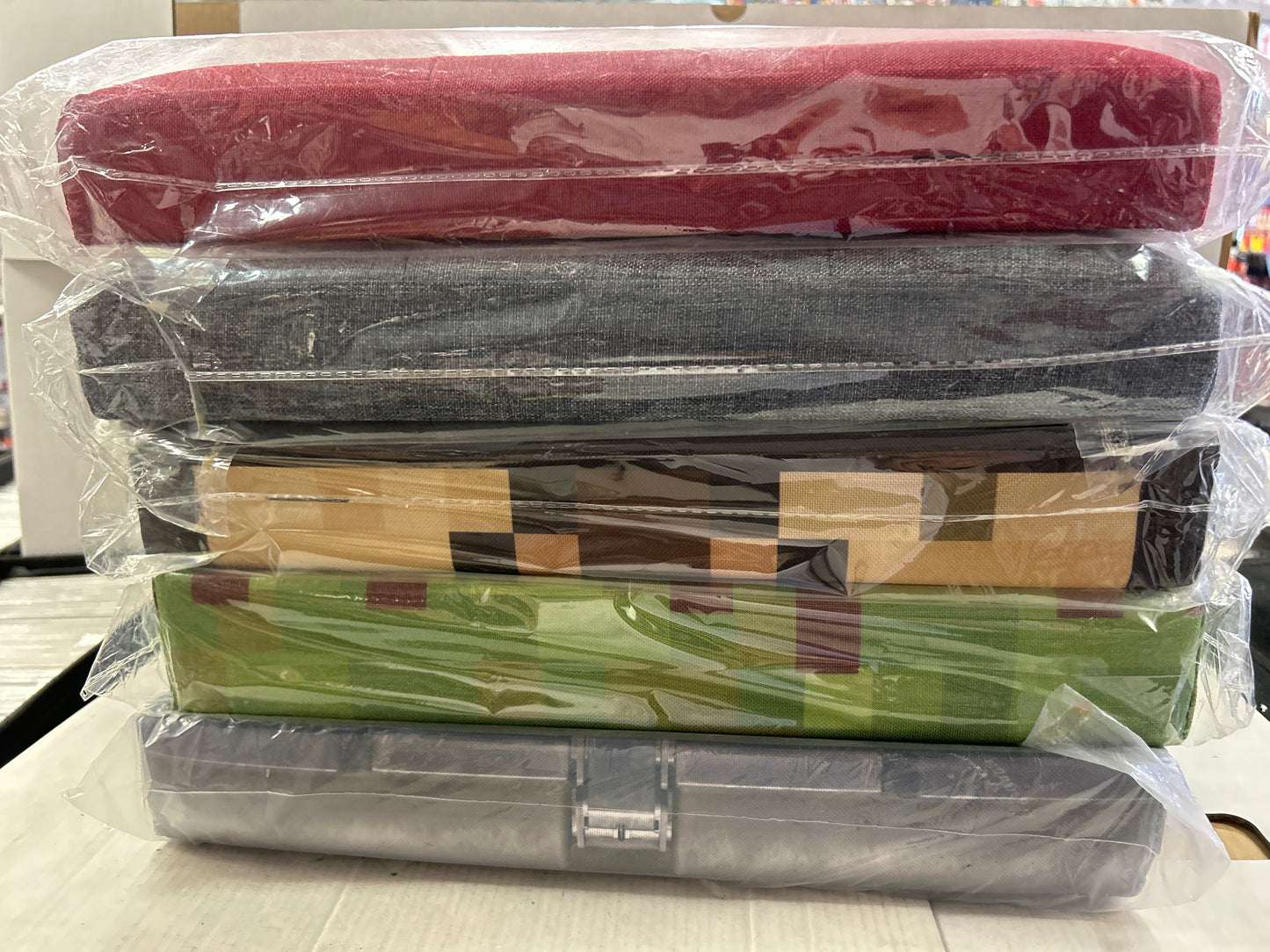 SEALED OTTOMAN STORAGE BIN (15in x 15in x 15in)