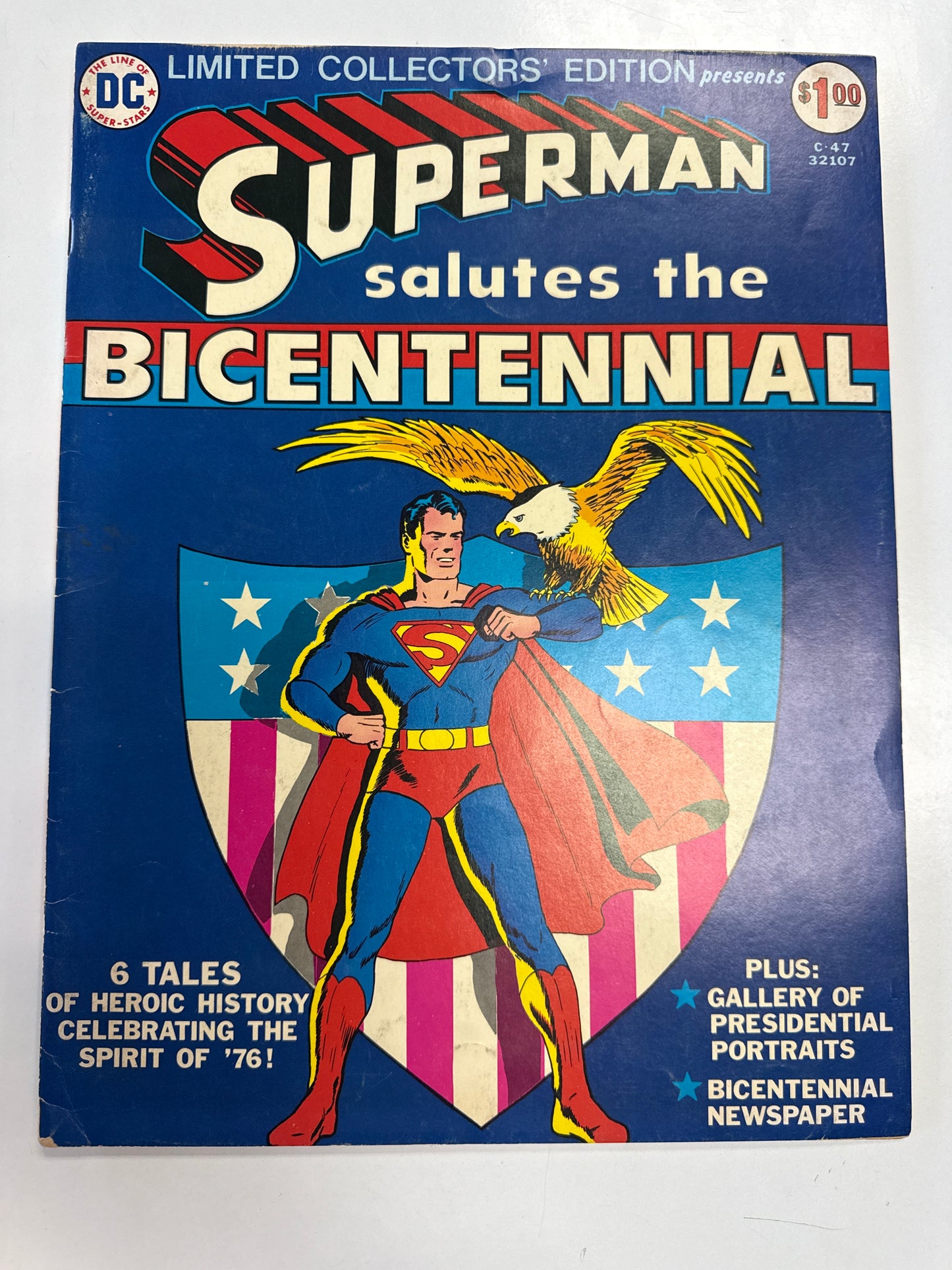 DC COMICS FAMOUS 1st EDITION NO. C 47 SUPERMAN SALUTES THE BICENTENNIAL FACSIMILE GIANT SIZED