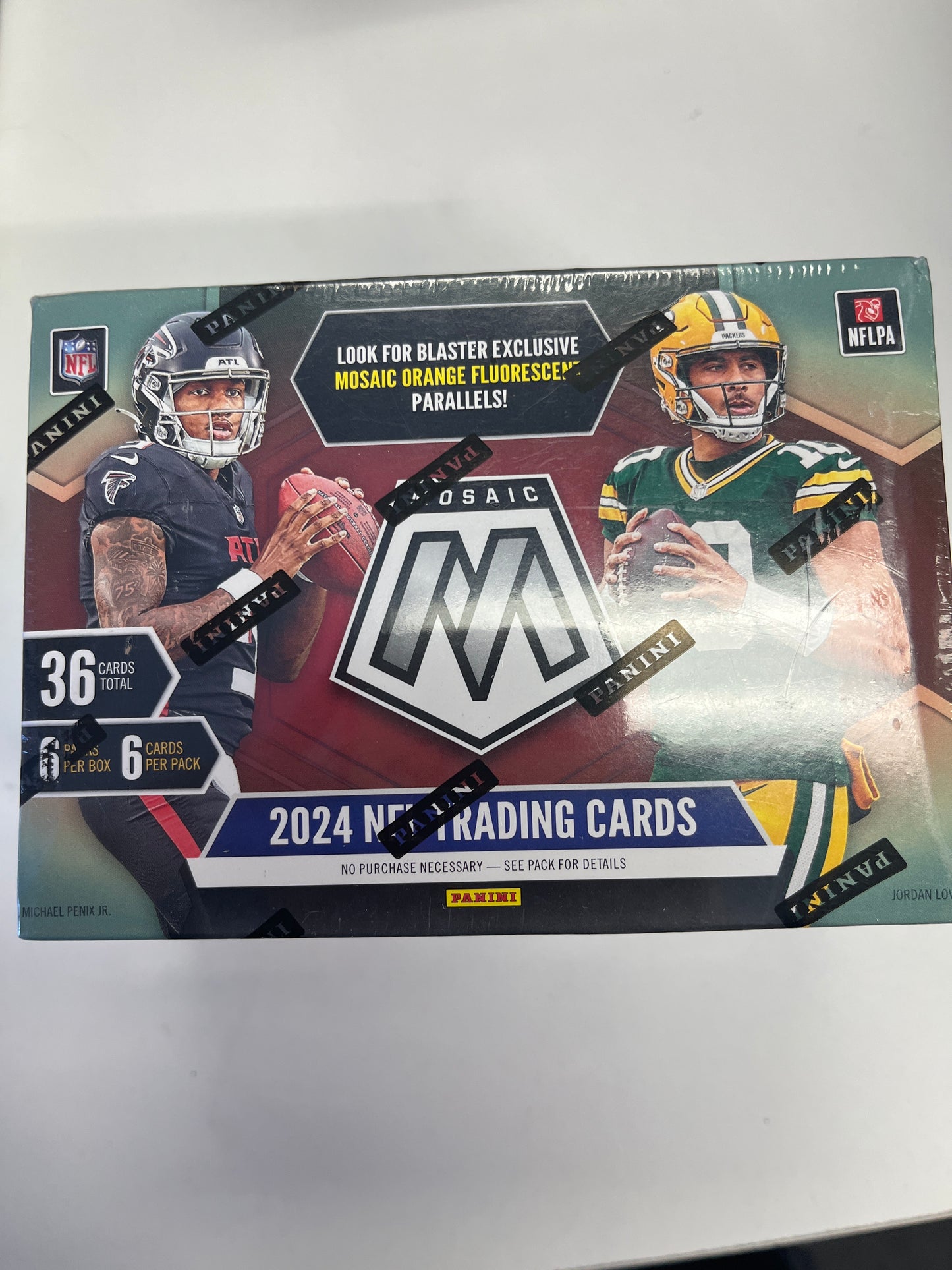 2024 NFL TRADING CARDS PANINI MOSIAC 36 CARDS TOTAL 6 PACKS 7 CARDS PER PACK
