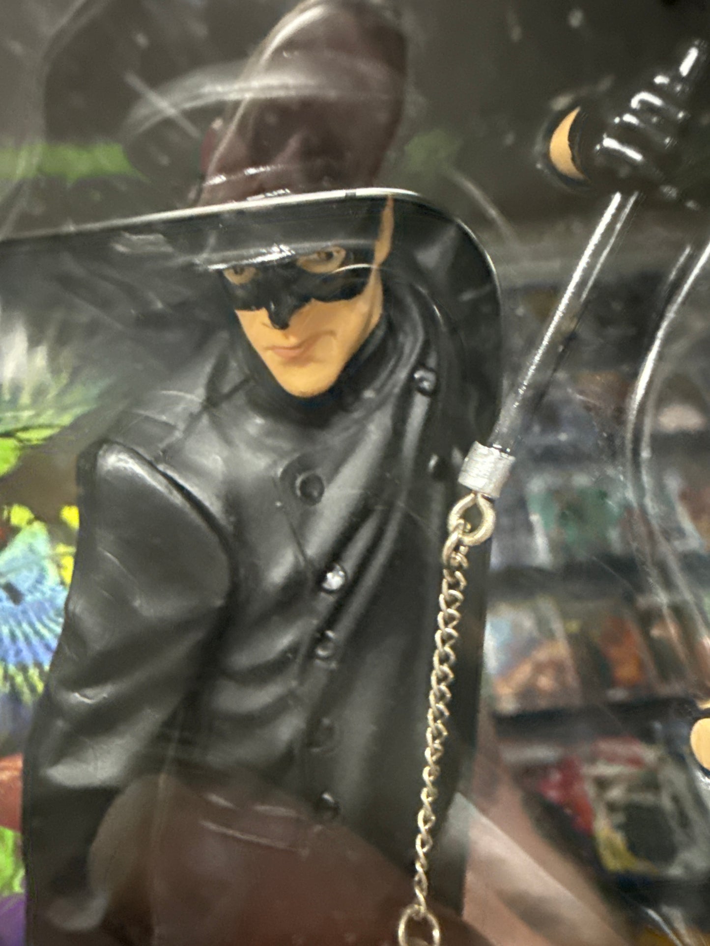FACTORY ENTERTAINMENT THE GREEN HORNET AND KATO COLLECTOR FIGURES (2010)