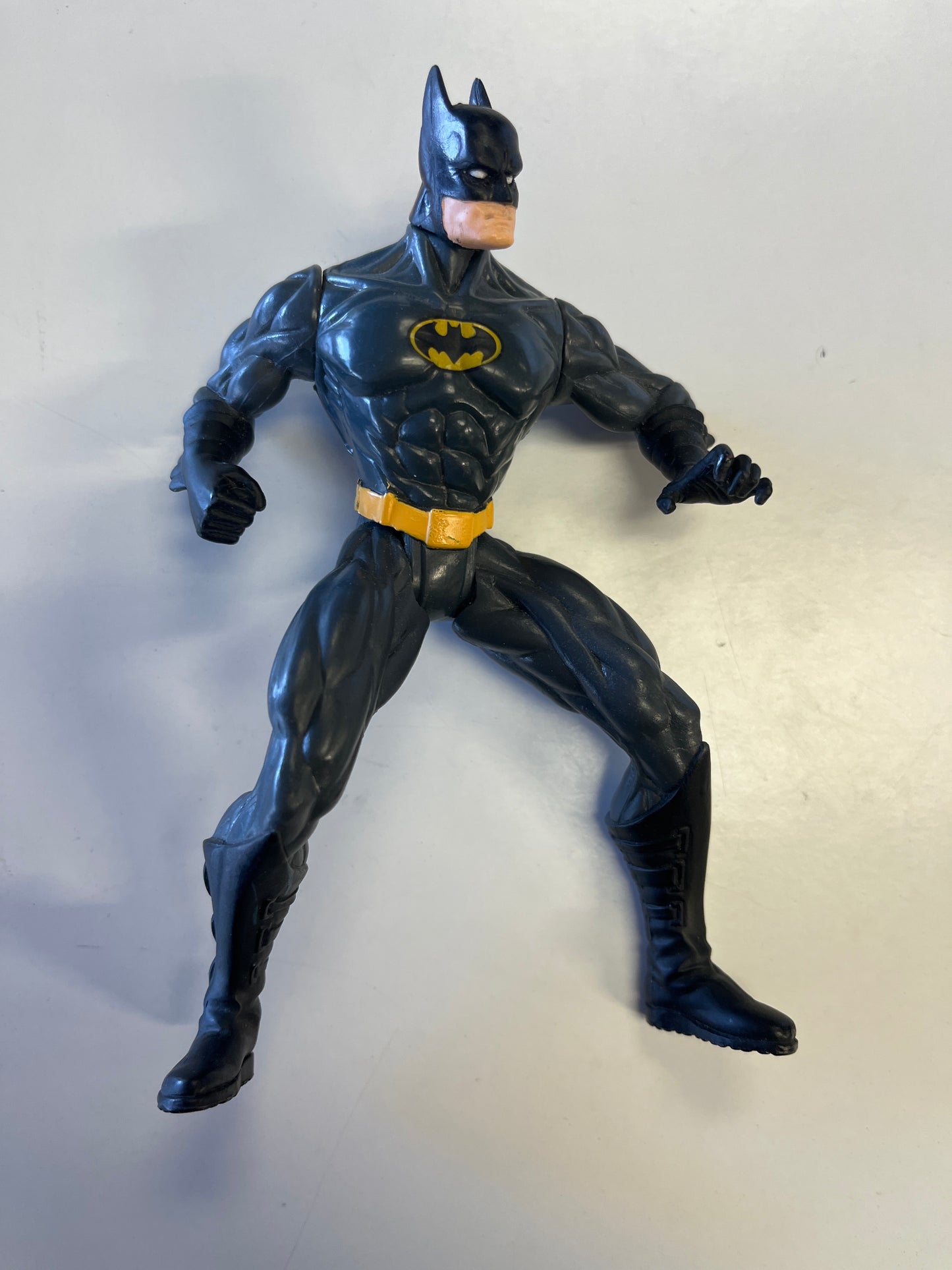 JUSTICE LEAGUE HASBRO BATMAN ACTION FIGURE VINTAGE