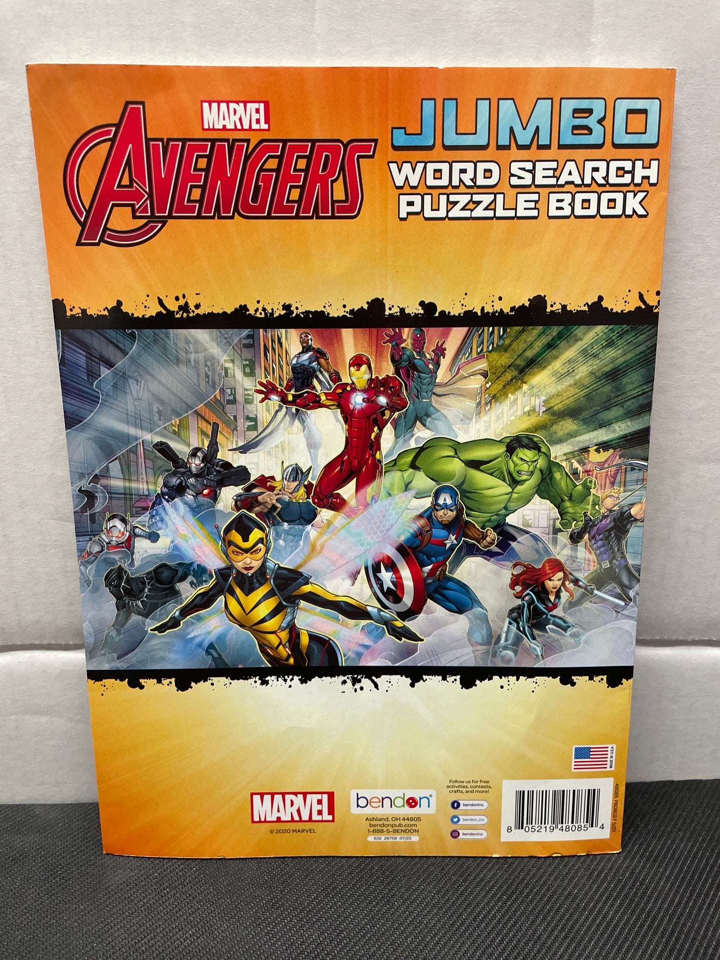 MARVEL AVENGERS JUMBO WORD SEARCH & PUZZLE BOOK (BRAND NEW, 2020)