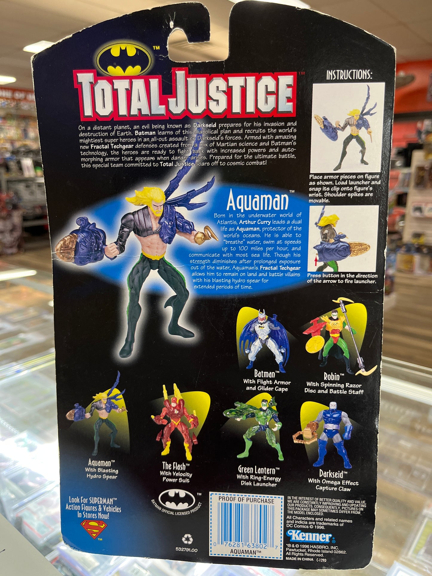 DC TOTAL JUSTICE AQUAMAN ACTION FIGURE