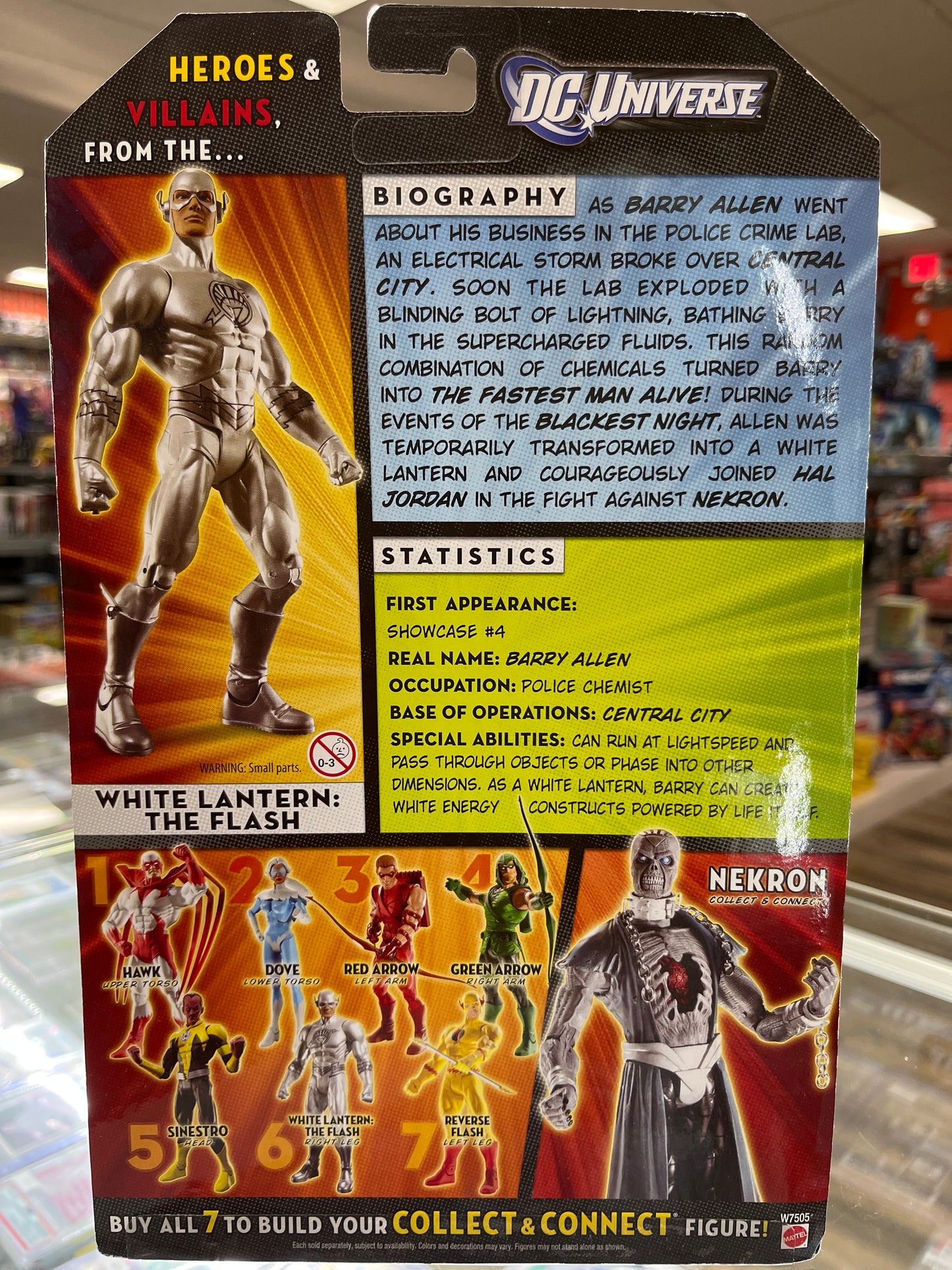 DC UNIVERSE WHITE LATERN: THE FLASH ACTION FIGURE