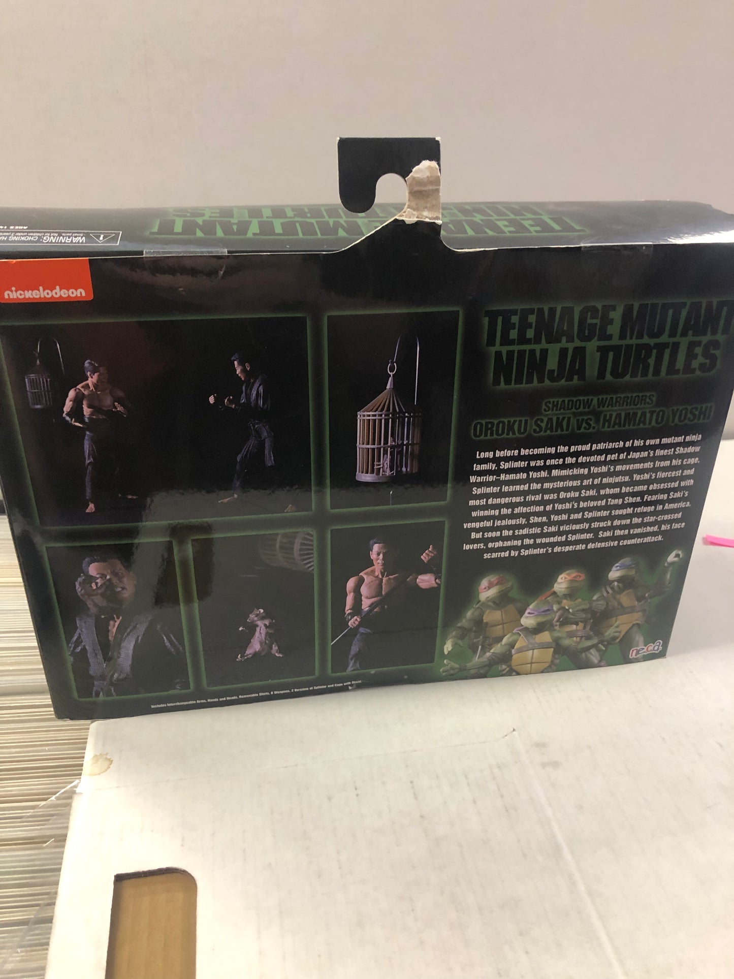 NECA TEENAGE MUTANT NINJA TURTLES SHADOW WARRIORS OROKU SAKI VS HAMATO YOSHI GOOD CONDITION TEAR ON HANDLE OF BOX