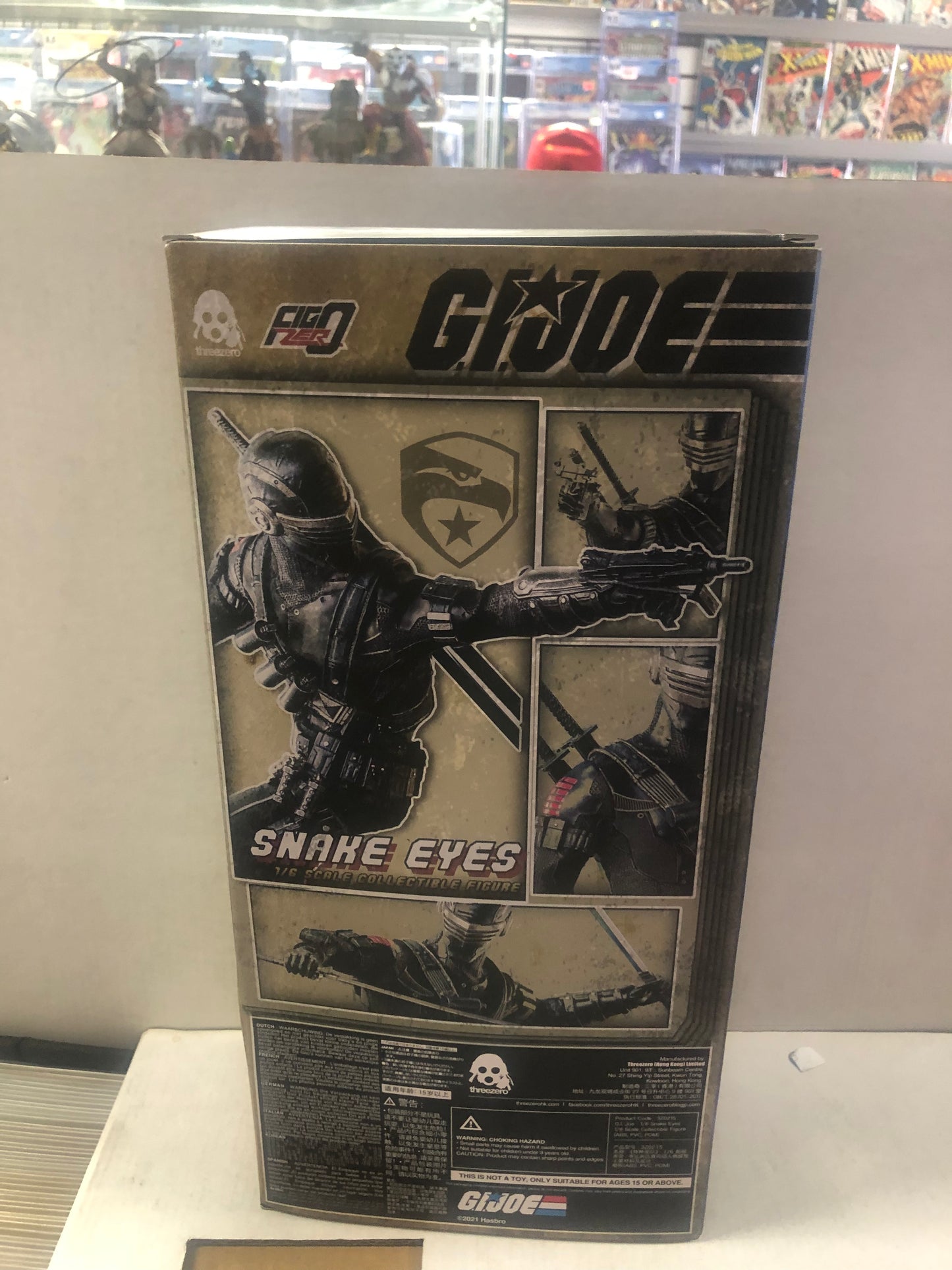 THREE ZERO 1/6 SNAKE EYES GI JOE FIGURE COMES WITH BOX GREAT CONDITION
