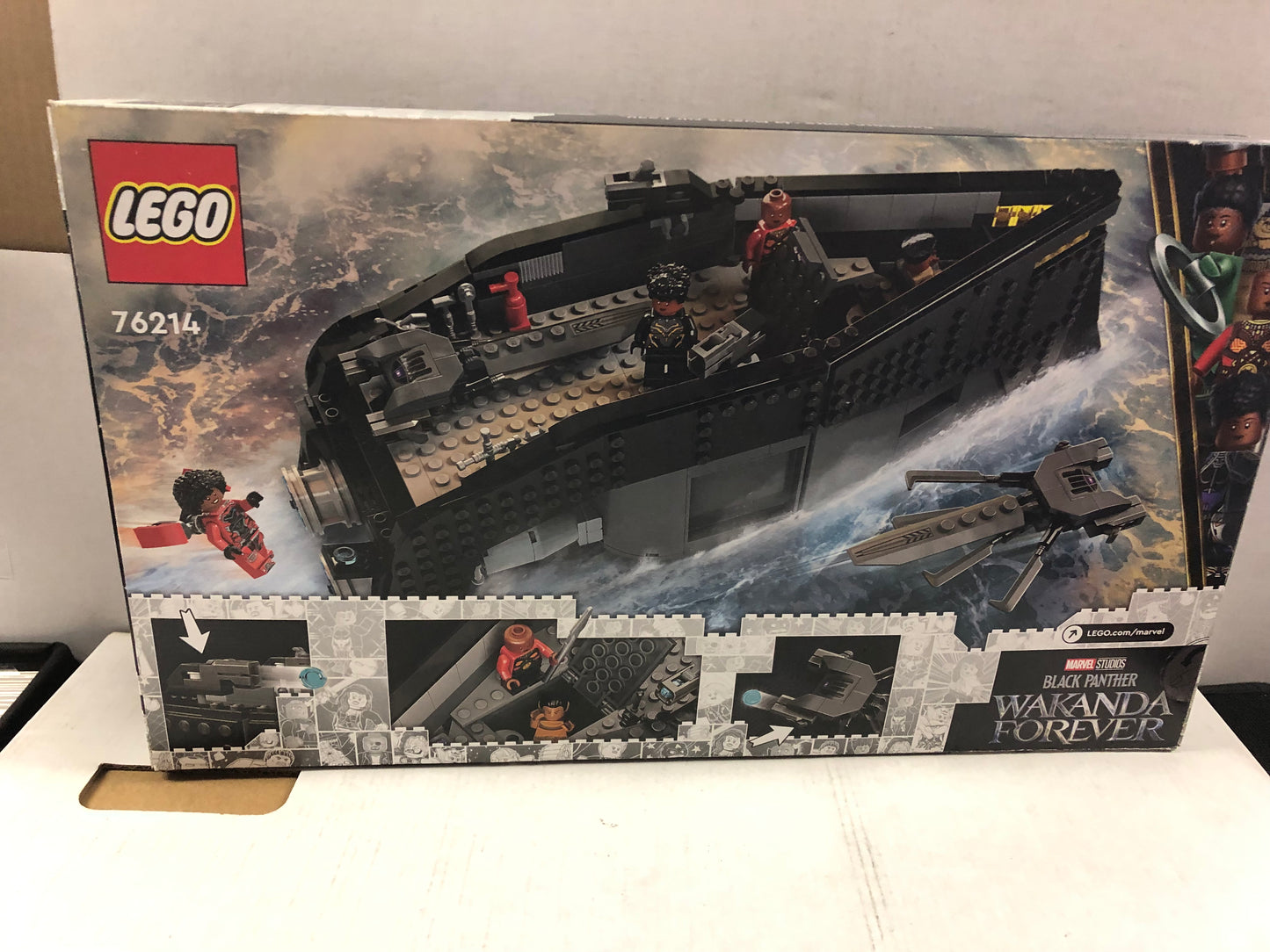 LEGO MARVEL BLACK PANTHER WAKANDA FOREVER SET 76214 BLACK PANTHER WAR ON THE WATER GREAT CONDITION