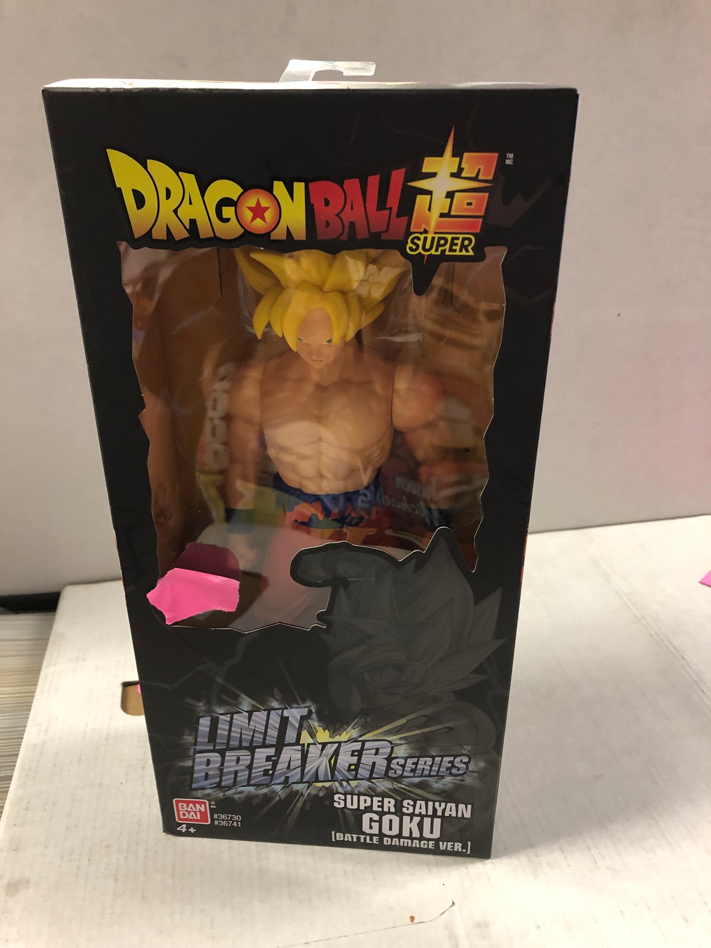 BANDAI LIMIT BREAKER SERIES SUPER SAIYAN GOKU BATTLE DAMAGE VERSION EXCELLENT CONDITION