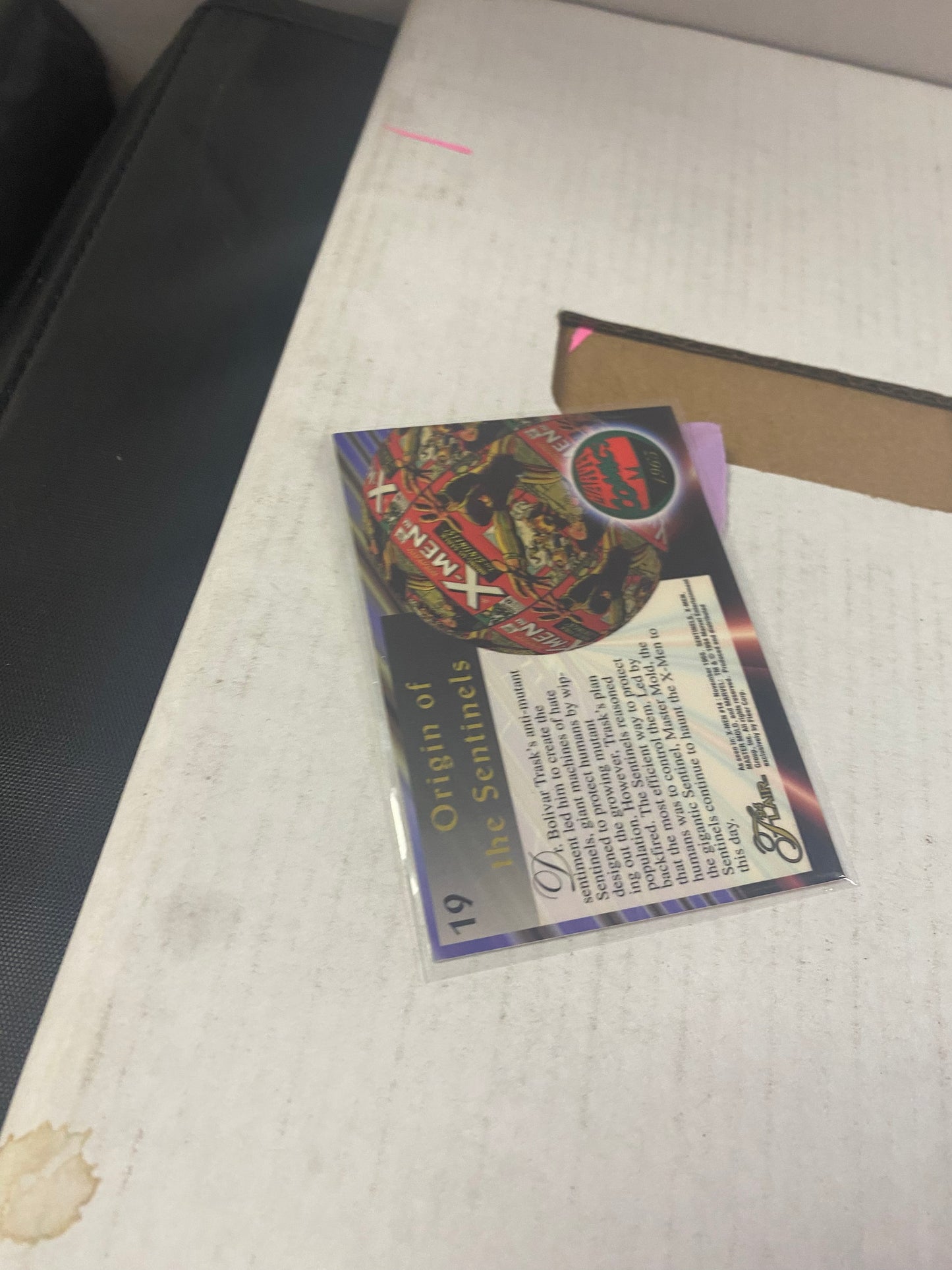 MARVEL FLAIR 94 SENTINEL GREAT CONDITION