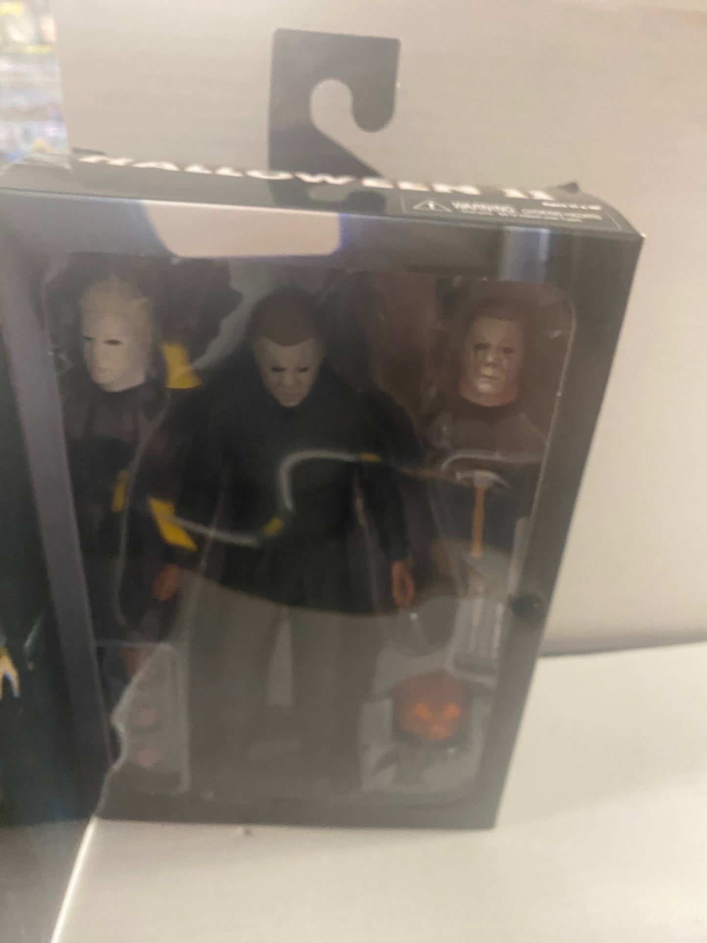 NECA ULTIMATE MICHAEL MYERS HALLOWEEN II