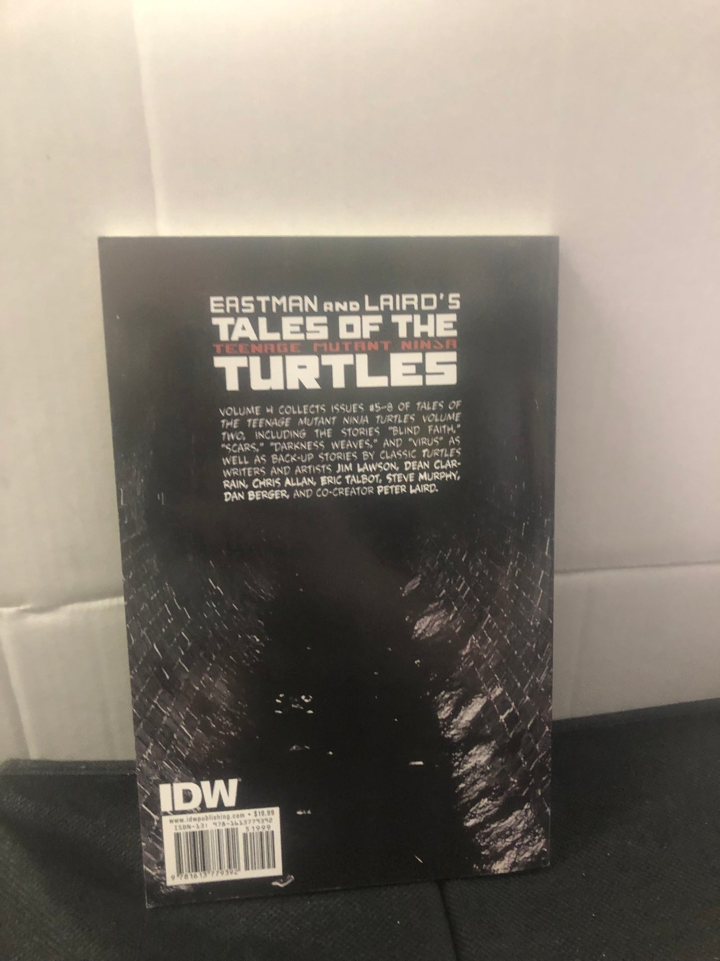 IDW PUBLISHING TALES OF THE TEENAGE MUTANT NINJA TURTLES VOLUME FOUR (2014)
