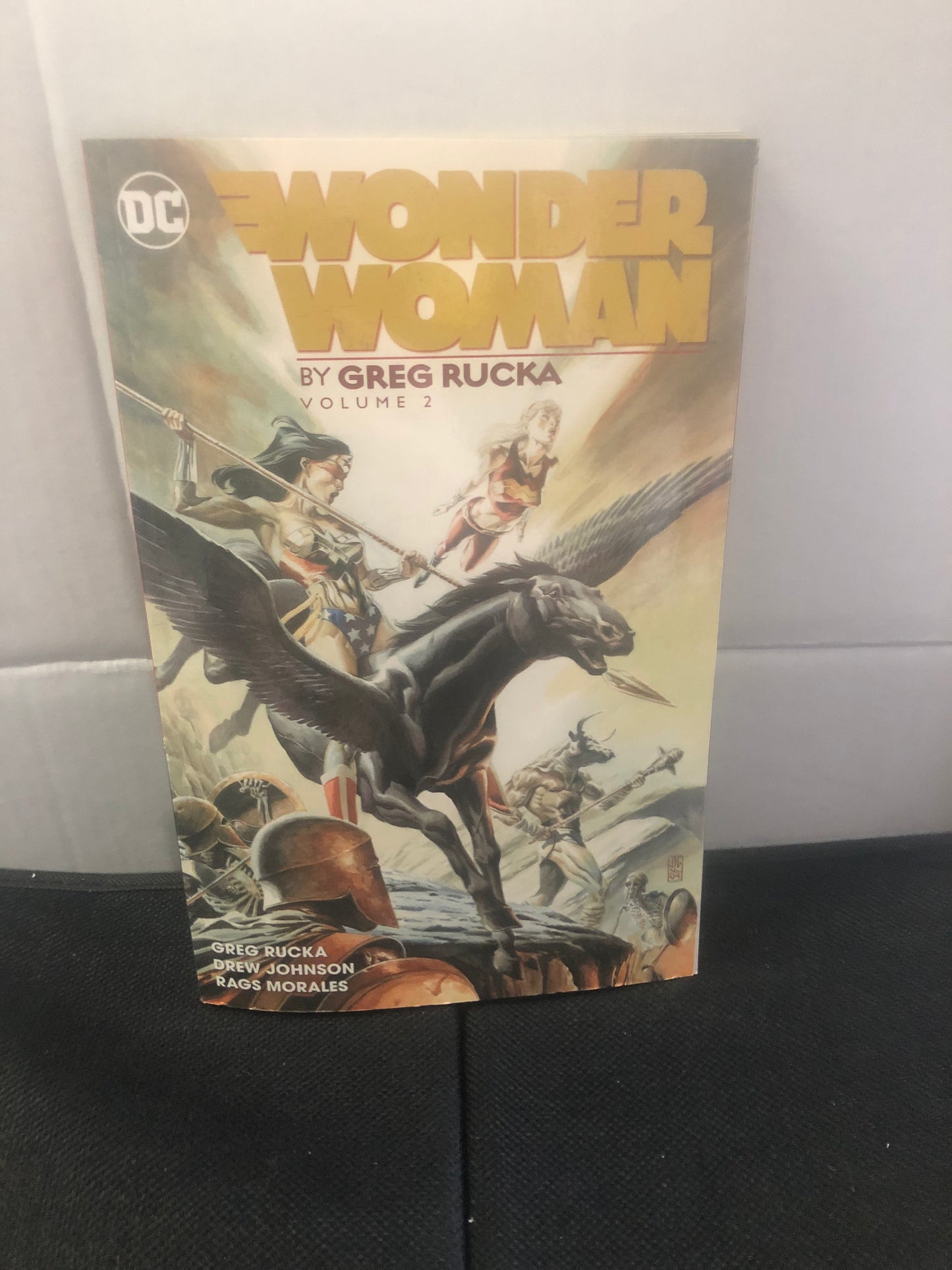 DC COMICS WONDER WOMAN BY GREG RUCKA VOLUME TWO (2017)