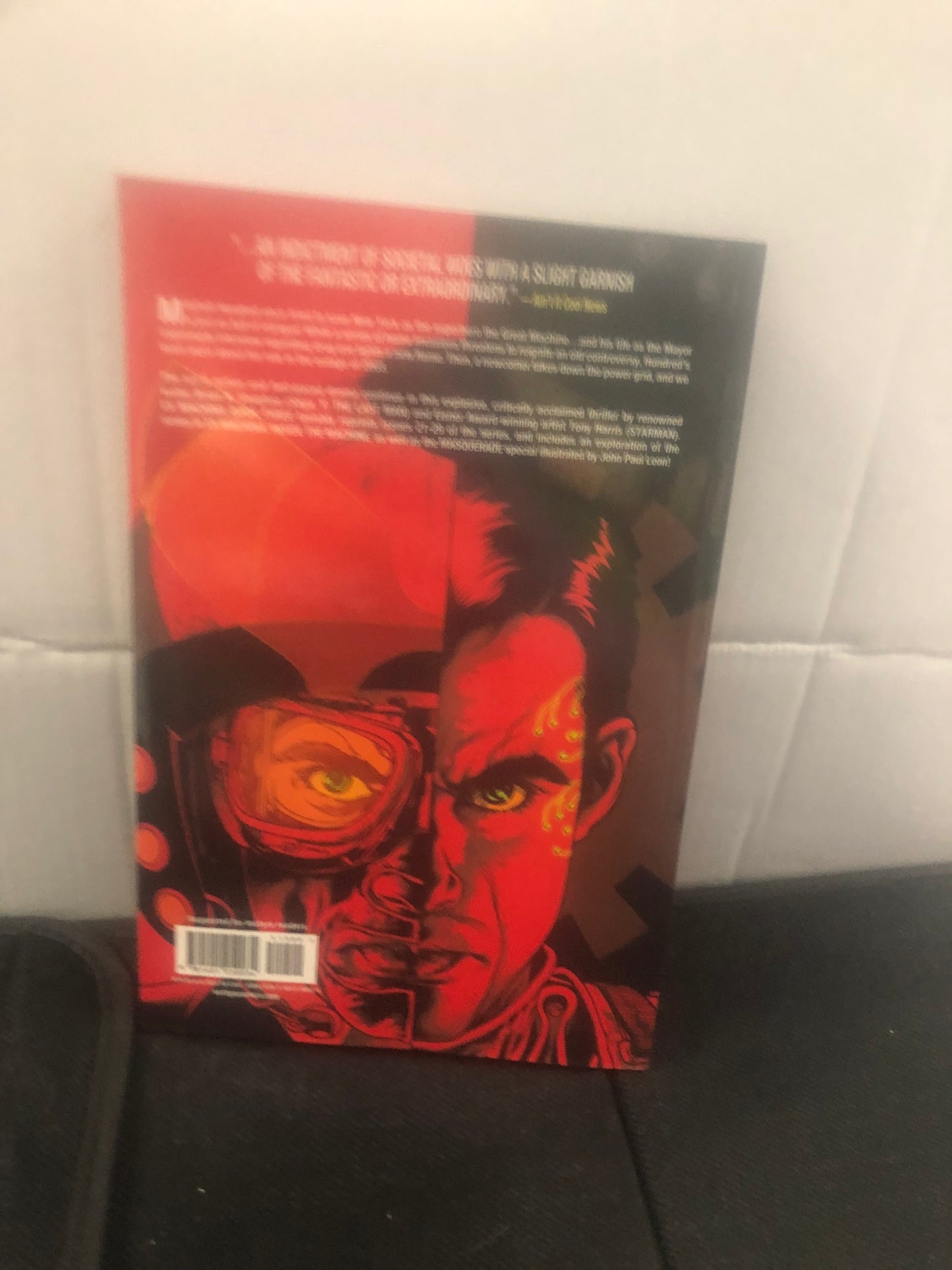 VERTIGO COMICS EX MACHINA BOOK THREE (2014)