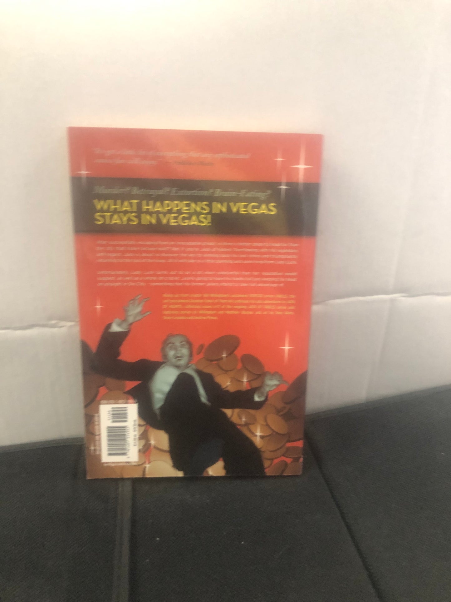 VERTIGO COMICS JACK OF FABLES VOLUME TWO JACK OF HEARTS THIRD PRINTING (2007)