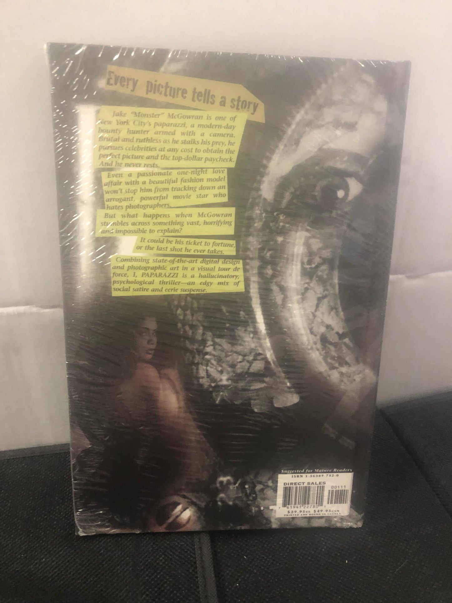 VERTIGO COMICS I, PAPARAZZI (2001)