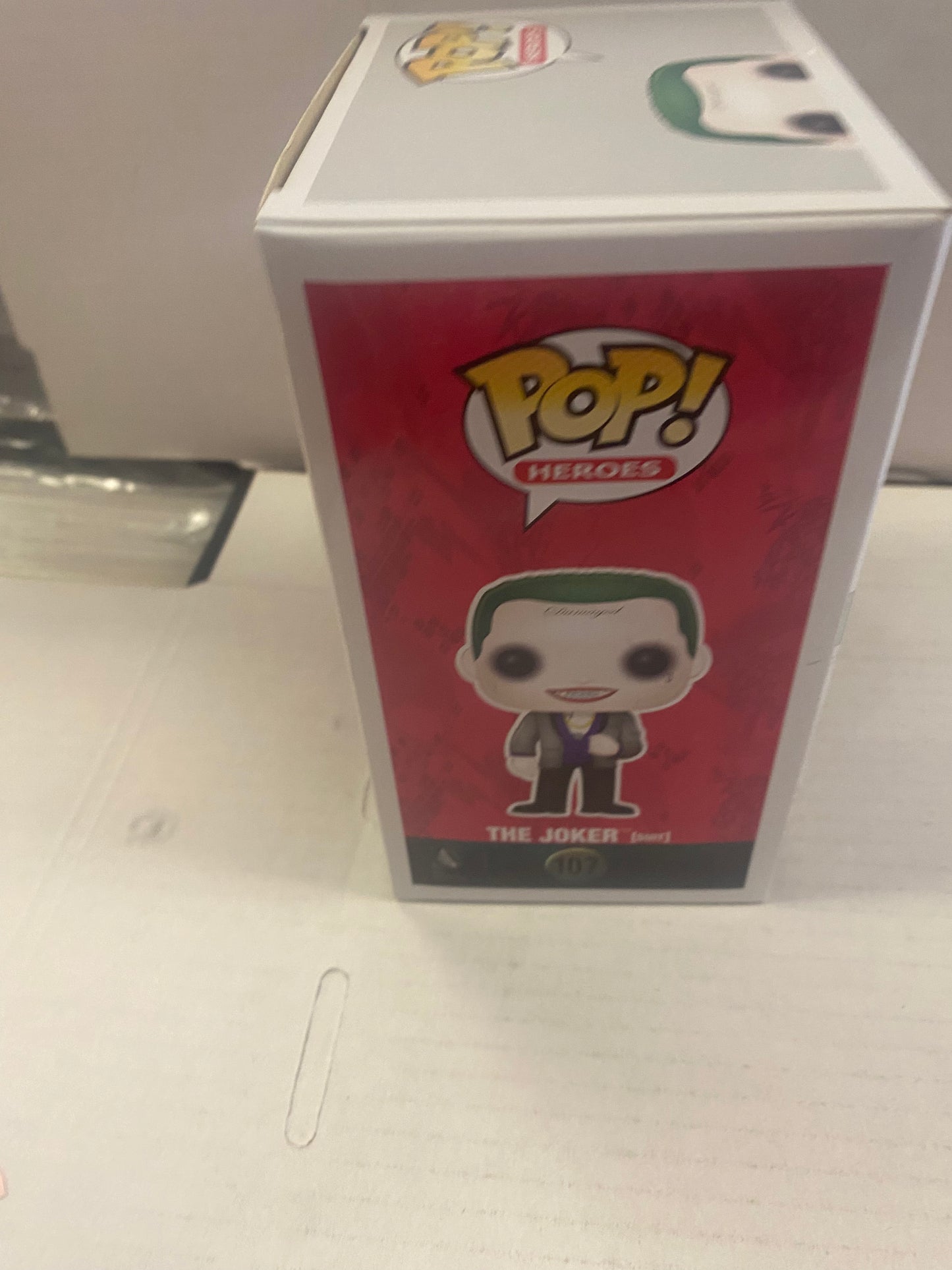 FUNKO POP HEROES SUICIDE SQUAD #107 THE JOKER SUIT WALMART EXCLUSIVE