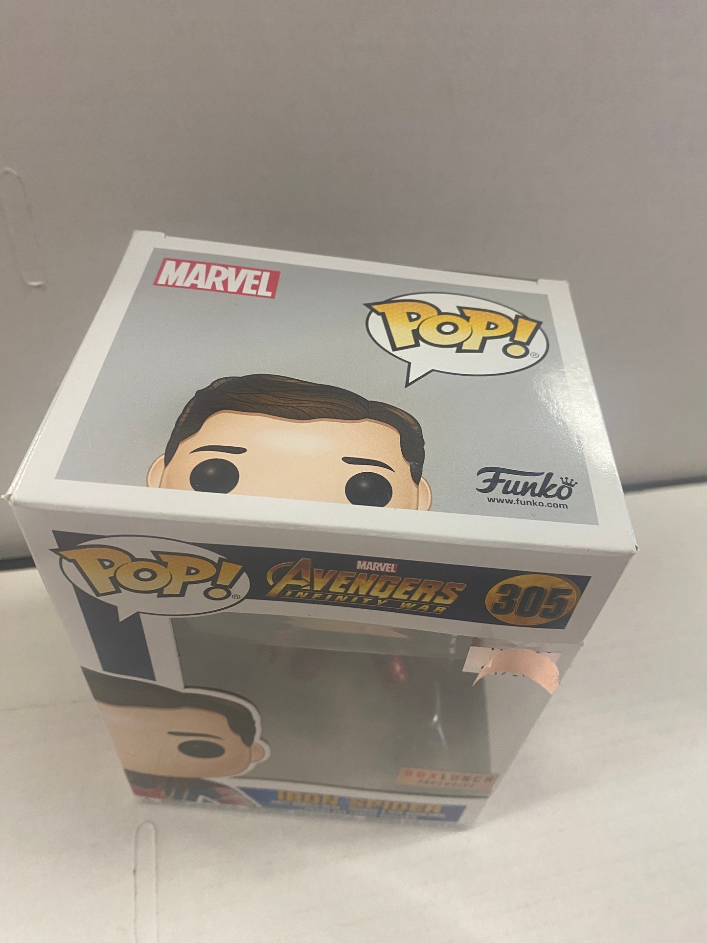 FUNKO POP AVENGERS INFINITY WAR # 305 IRON SPIDER BOX LUNCH EXCLUSIVE