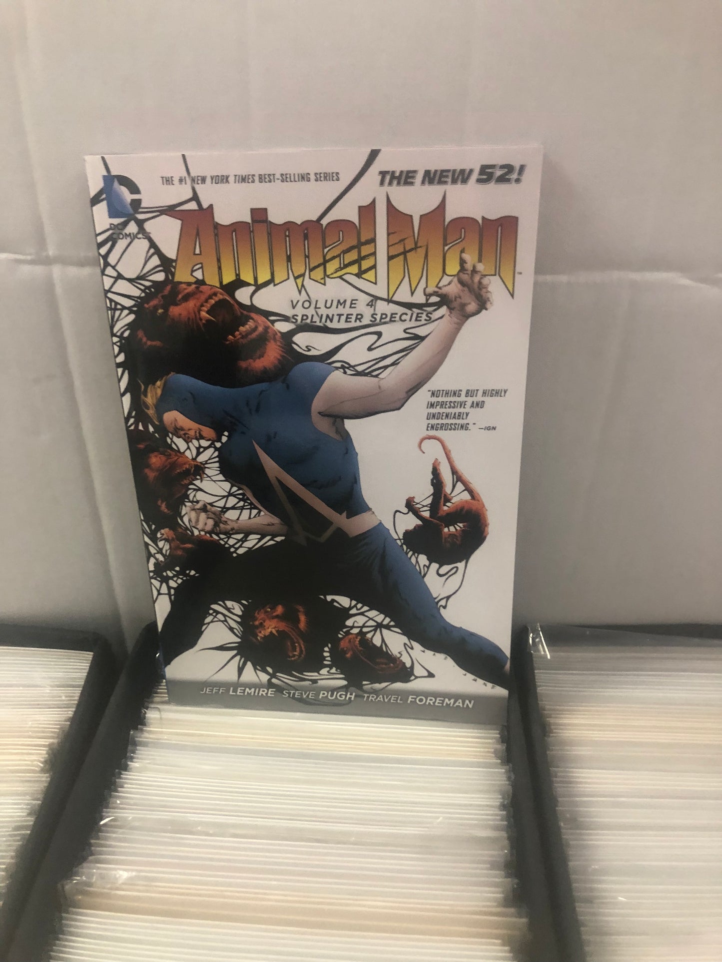 DC COMICS ANIMAL MAN NEW 52 VOLUME FOUR SPLINTER SPECIES (2014)