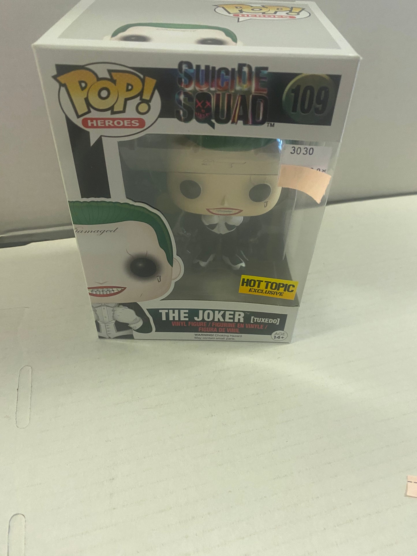 FUNKO POP HEROES SUICIDE SQUAD #109 THE JOKER TUXEDO HOT TOPIC EXCLUSIVE