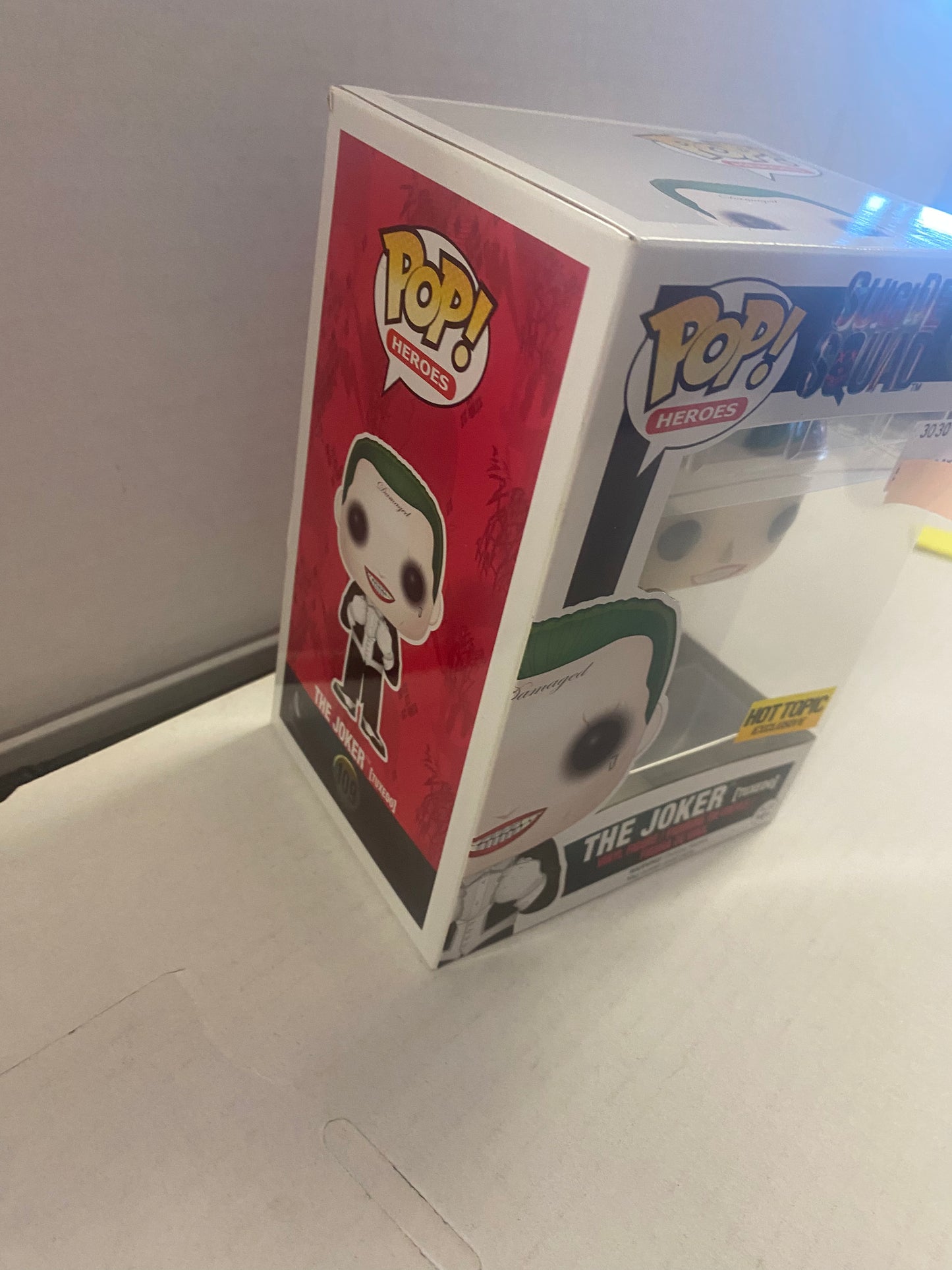 FUNKO POP HEROES SUICIDE SQUAD #109 THE JOKER TUXEDO HOT TOPIC EXCLUSIVE