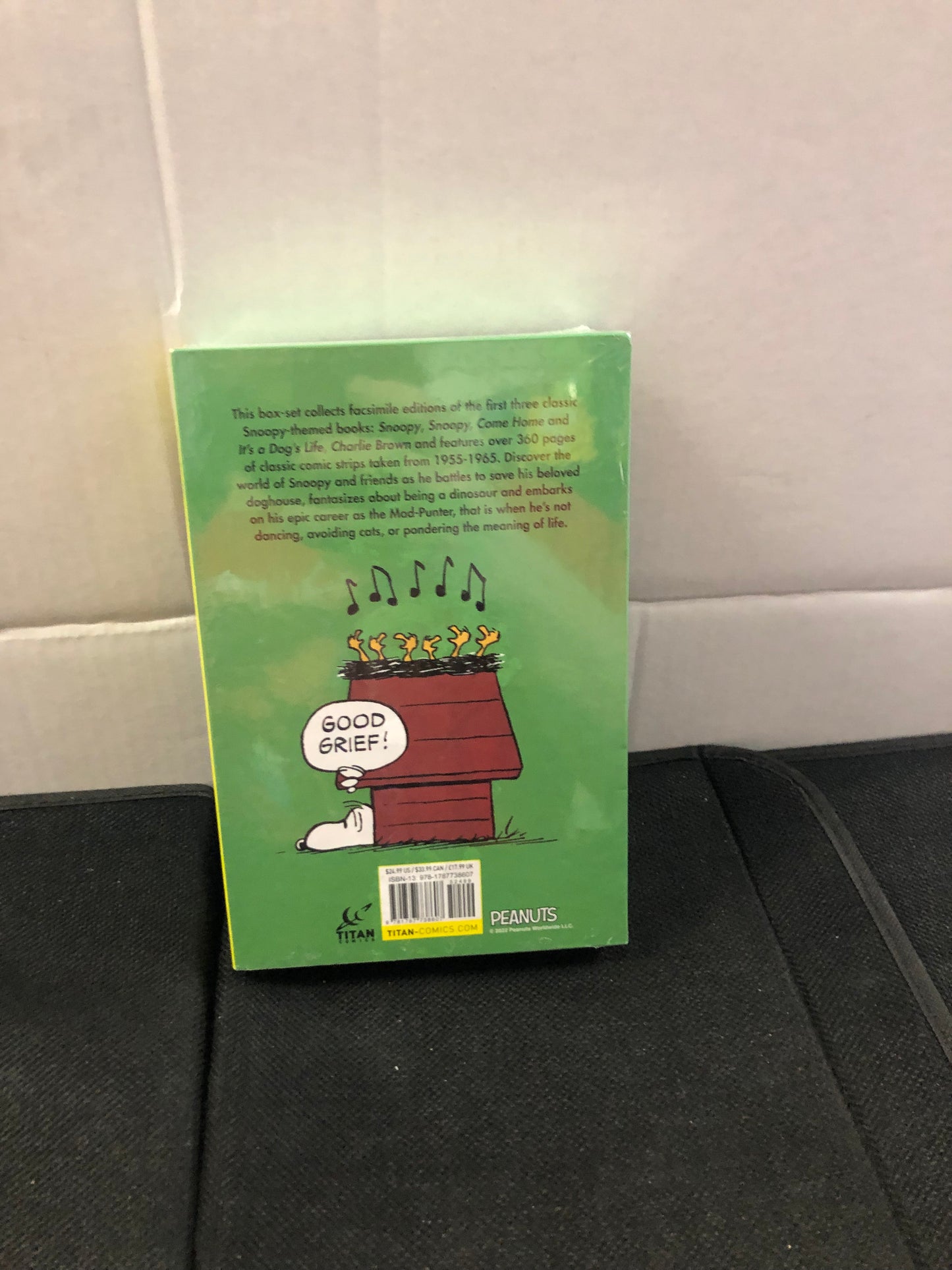 TITAN COMICS PEANUTS THE SNOOPY COLLECTION (2022)