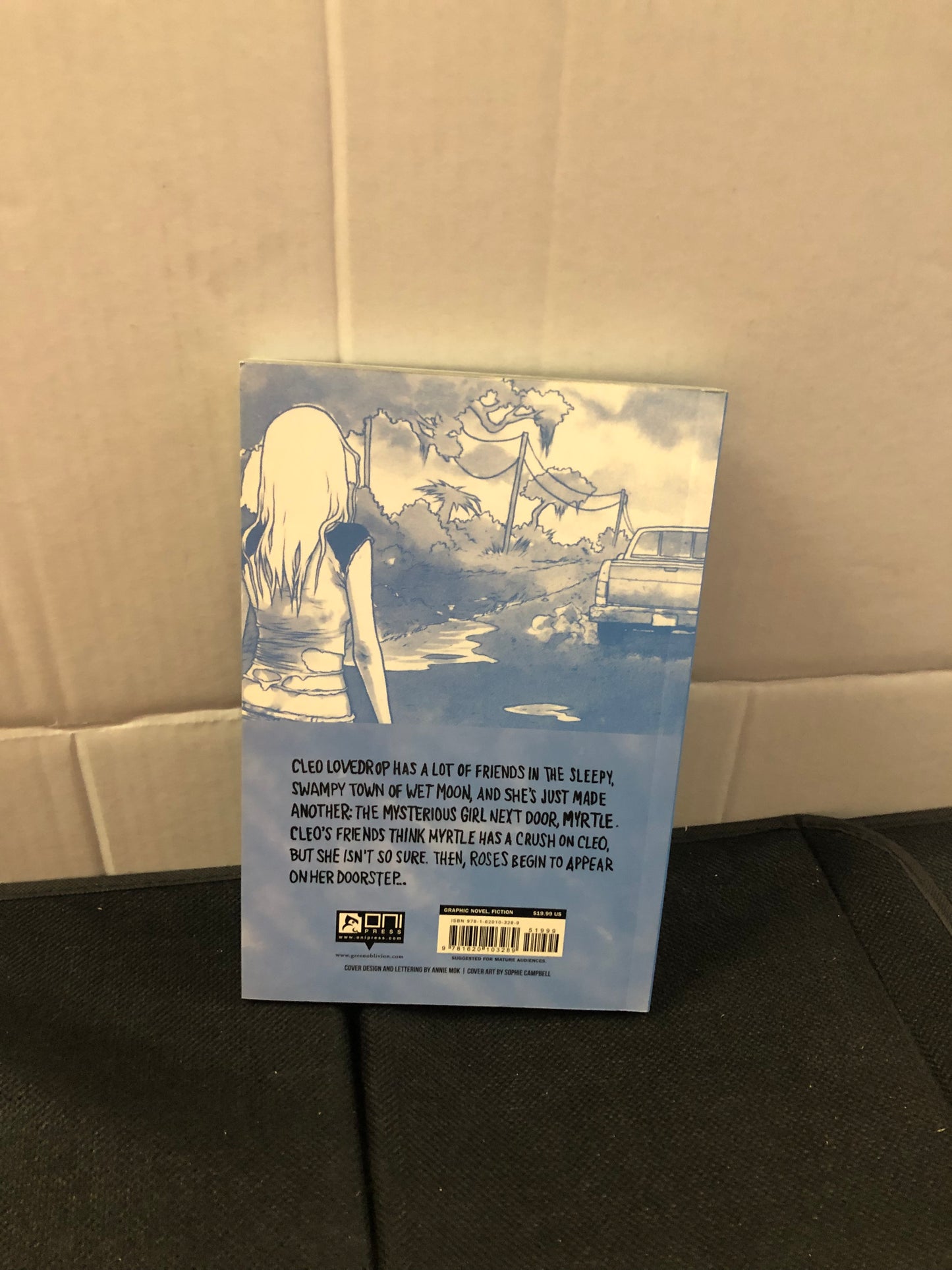 ONI PRESS WET MOON BOOK TWO UNSEEN FEET (2016)
