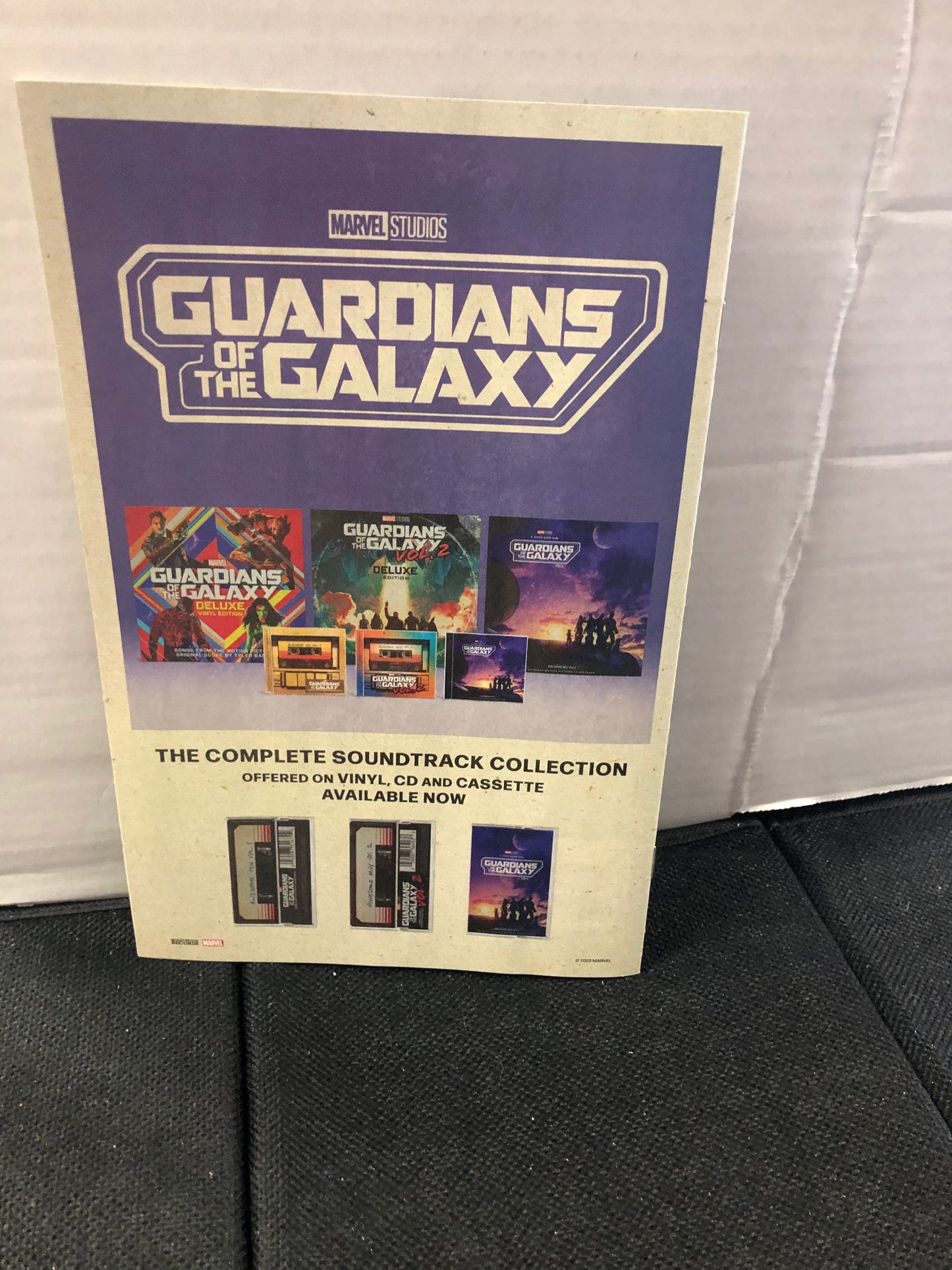 MARVEL COMICS X-MEN 30 VARIANT 1025