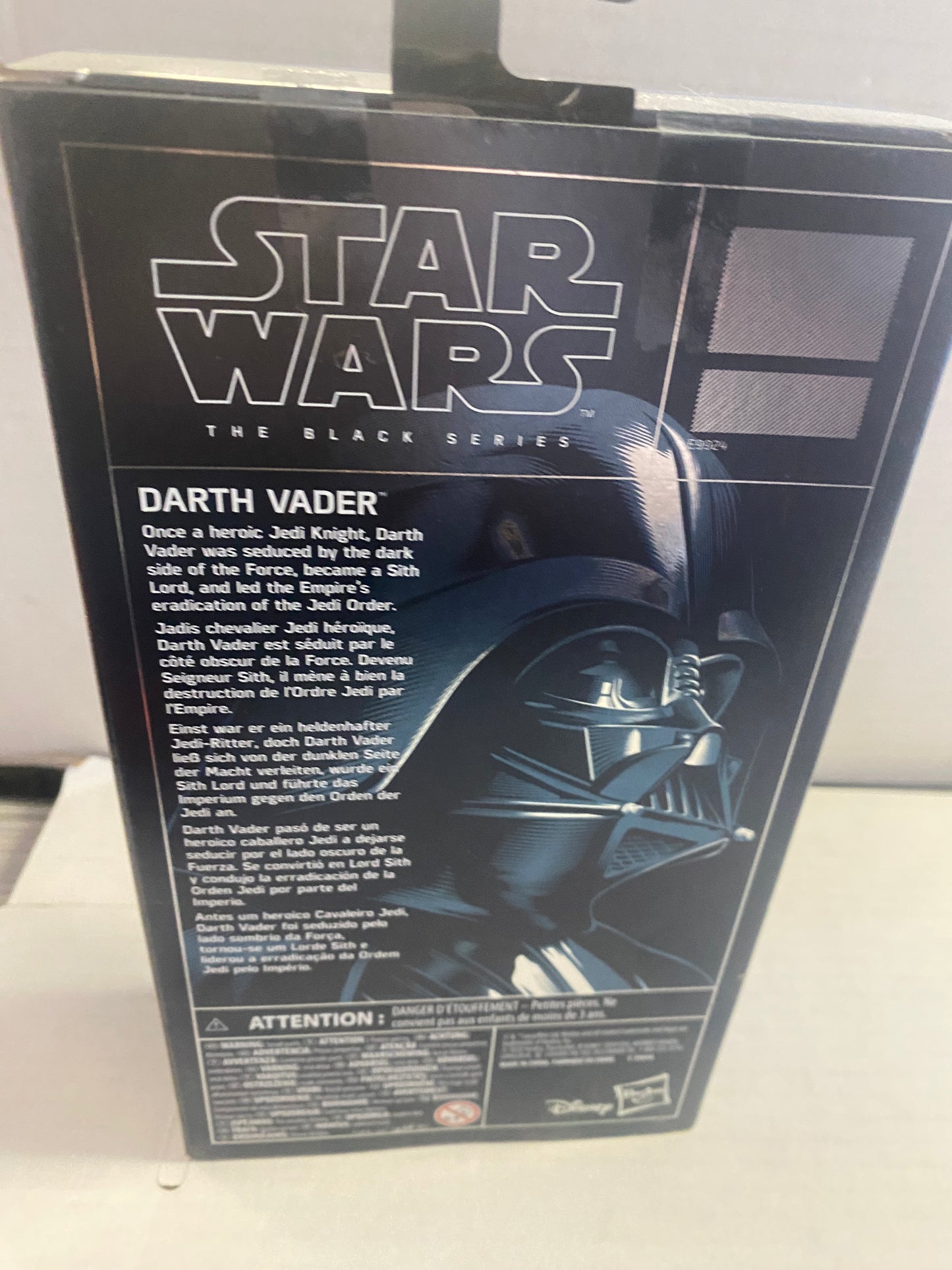HASBRO STAR WARS THE BLACK SERIES DARTH VADER (2020)