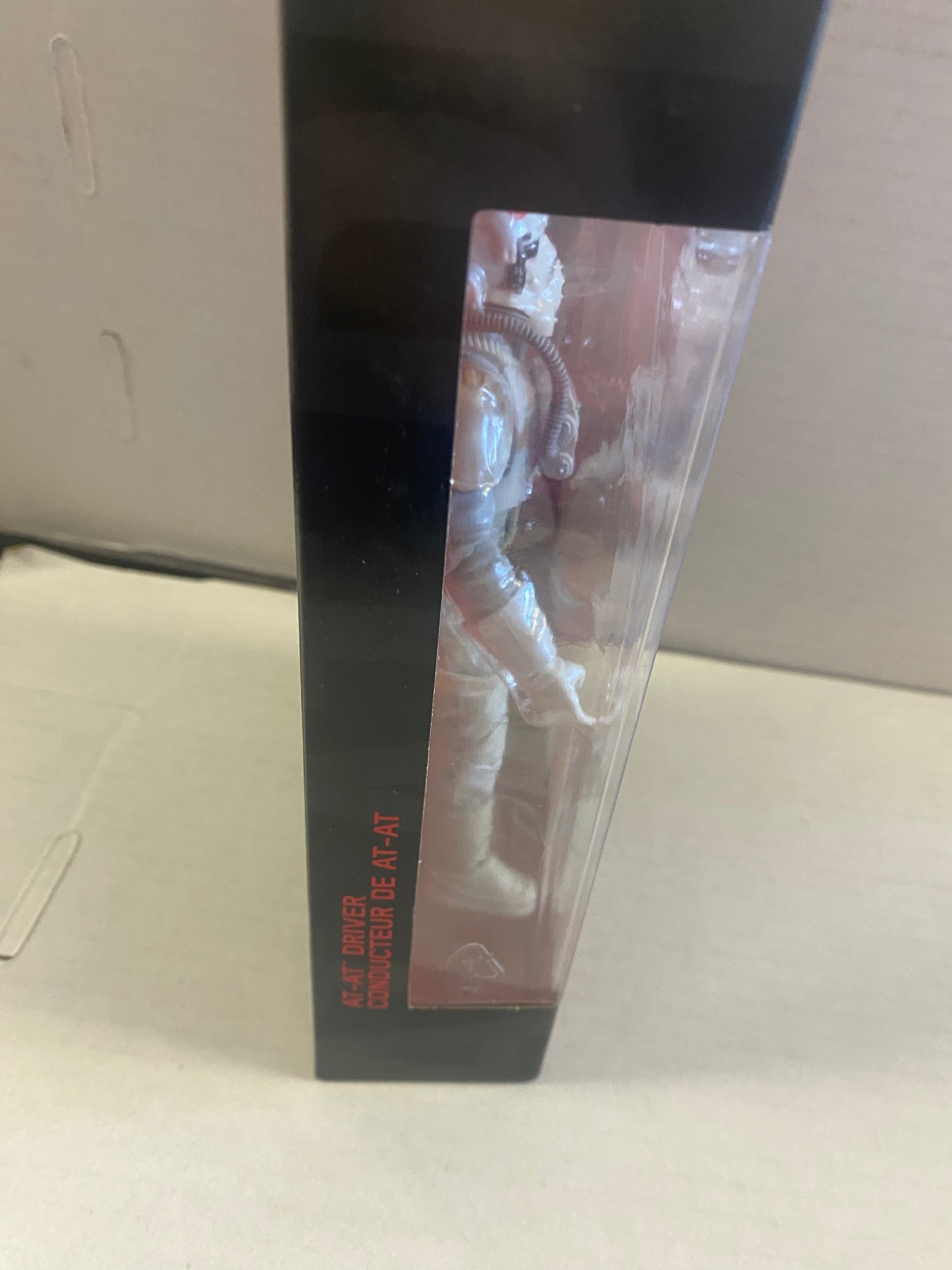 HASBRO STAR WARS THE BLACK SERIES AT-AT DRIVER
